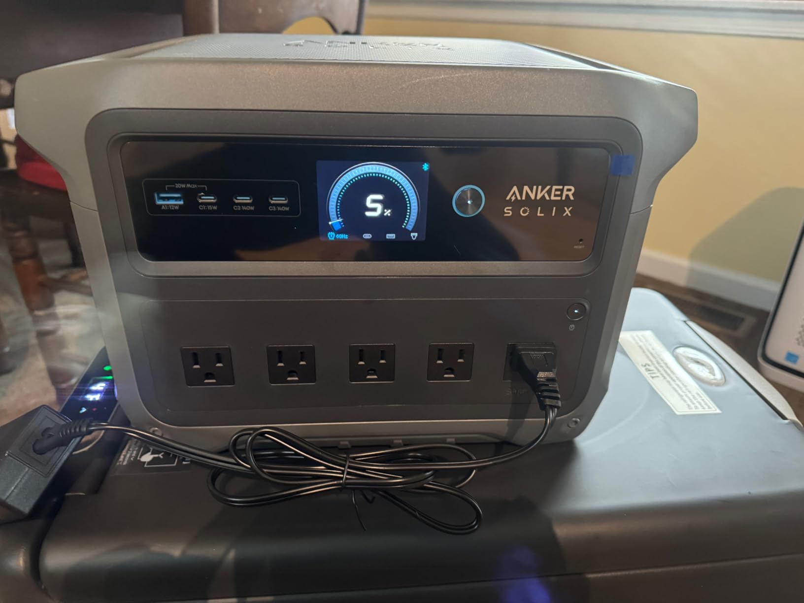 Anker SOLIX C1000 Gen 2 Portable Power Station, 1,024Wh, 2,000W, Camping customer photo 1