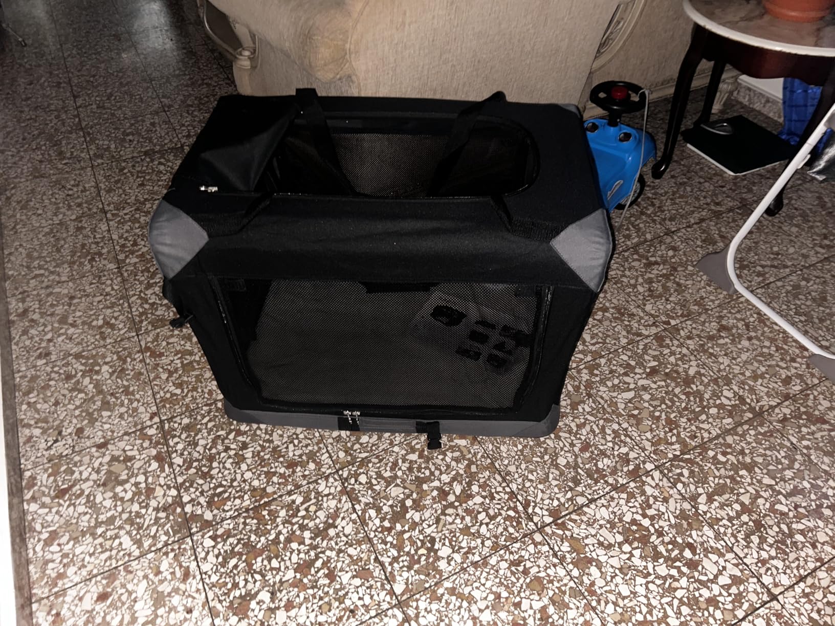 Feandrea Collapsible Dog Crate, Portable Oxford Fabric Pet Travel Crate with 4 Mesh Doors, Handles, Pocket, 36 Inches, for Large Dogs, Ink Black and Dove Gray UPDC029BH01 customer photo 2