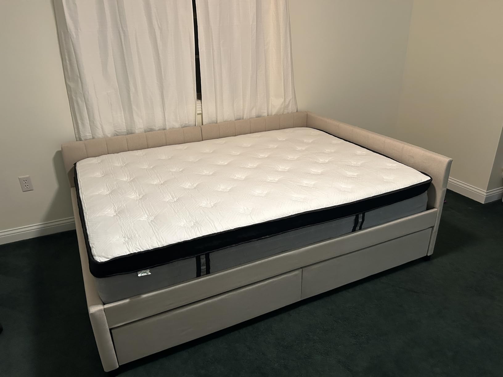 King Mattress, 14 Inch King Size Mattress in a Box, Hybrid Mattress with Memory Foam & Individual Pocket Springs, Medium Firm Feel, Edge Support, Motion Isolation, Pressure Relief, CertiPUR-US customer photo 1