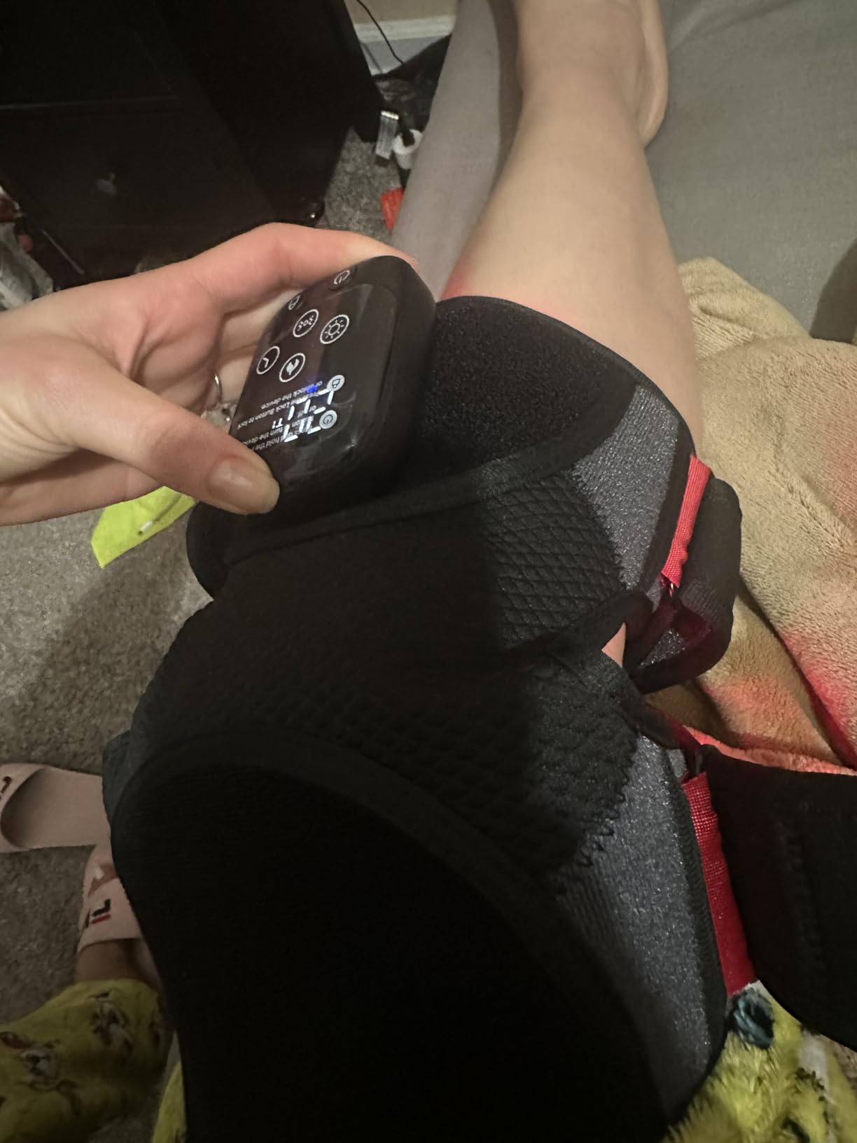 LTW Knee Massager with Heat and Red Light, Cordless Heated Knee Brace with 3 Heat/3 Vibration/5 Light Levels, 72 Red Lights with 660nm & 850nm, 5000mAh Massager for Knee Elbow Shoulder customer photo 2