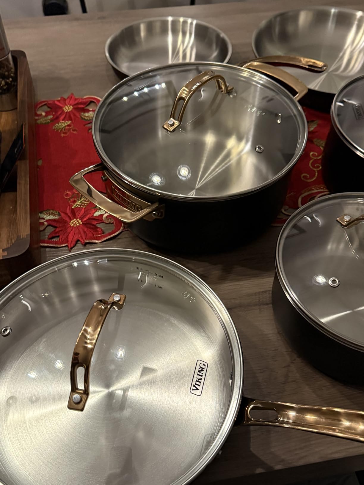 Viking 3-Ply Cookware Set, 10 Piece Stainless Steel Kitchen Cookware with Glass Lids, Oven Safe, Induction Ready, Black with Copper customer photo 1