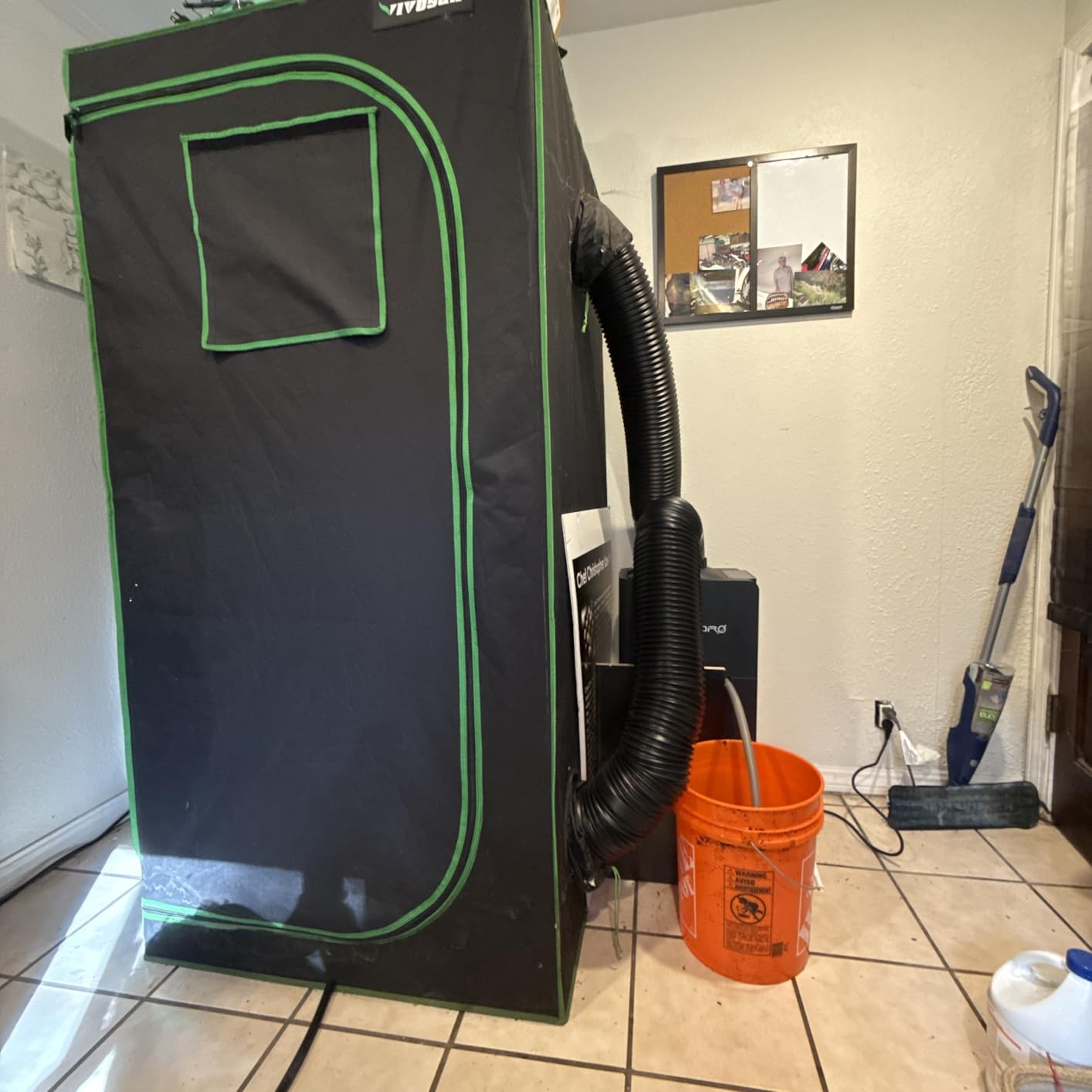 MARS HYDRO 38 Pints Plant Dehumidifier 18L/day for Grow Tent & Home | with Digital Temperature & Humidity Control Display, 2.1L Water Tank, Air Duct, Drain Hose & Washable Filter customer photo 1