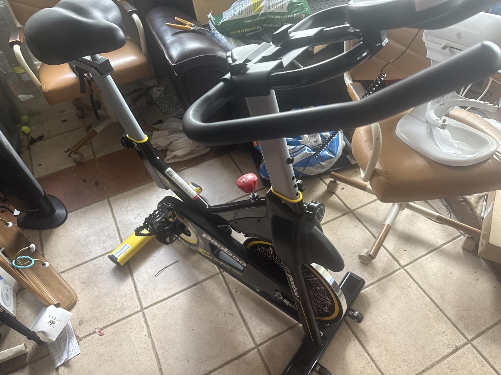 pooboo Exercise Bike, Stationary Bike with Exclusive App for Home, Magnetic Low Noise Indoor Cycling Bike with 350lbs Weight Capacity customer photo 1
