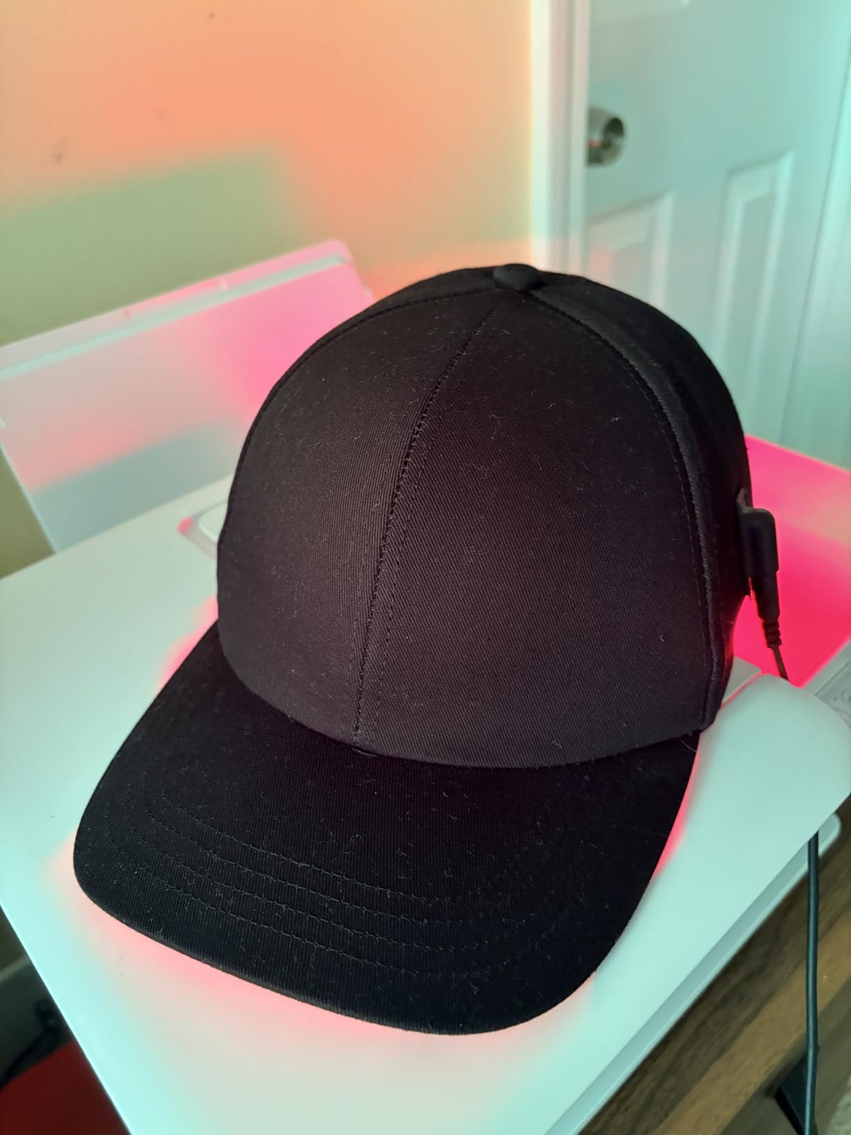Viconor Laser Hair Growth Cap, Red Light Therapy for Hair Growth for Men and Women, Black Cap customer photo 1