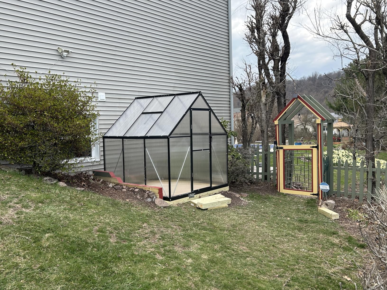 6X8 FT Polycarbonate Greenhouse with Electronic Hygrometer, Walk in Green House for Outside Heavy Duty Greenhouses with Aluminum Frame for Garden Patio Backyard Flower Planting customer photo 2