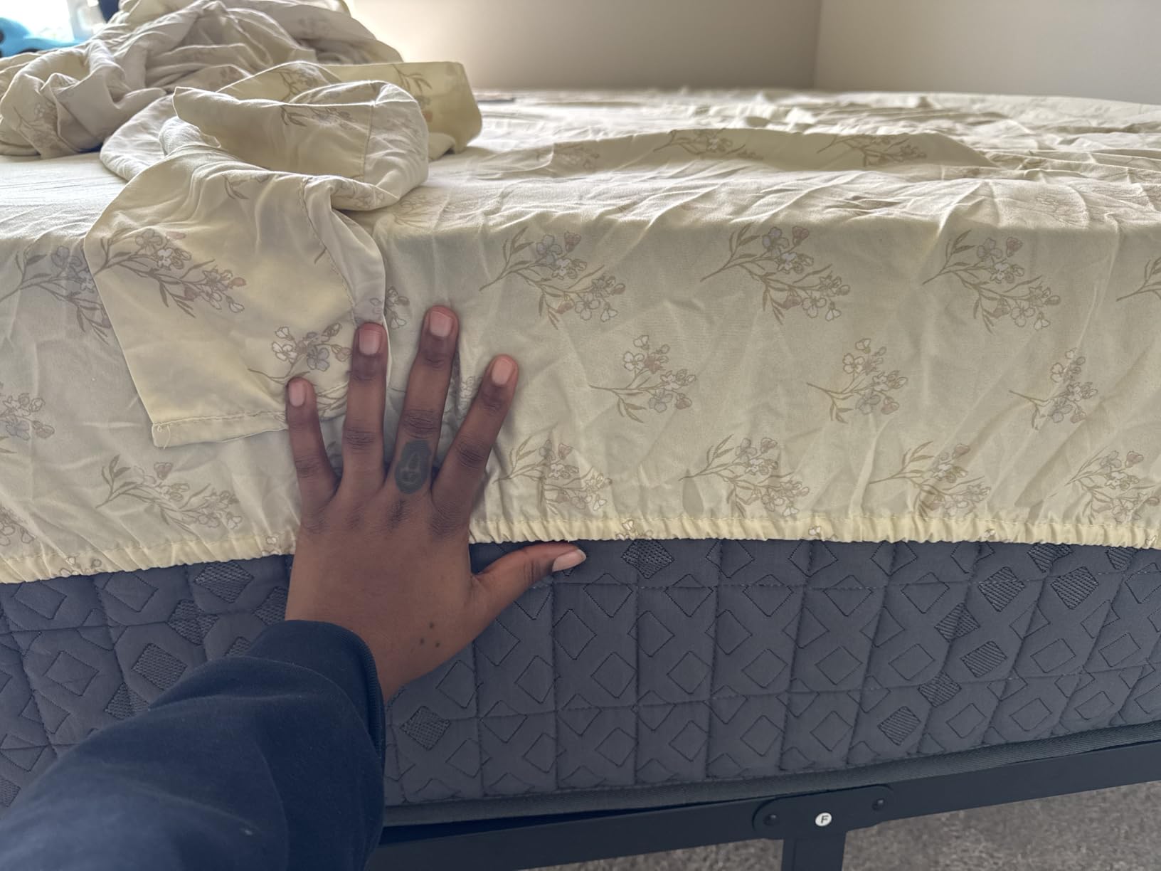 14 inch Extra Firm Mattress Queen, Hybrid Mattress with Back and Lumbar Hip Support, Fiberglass Free, 365 Nights Trial, 10 Years Warranty customer photo 1