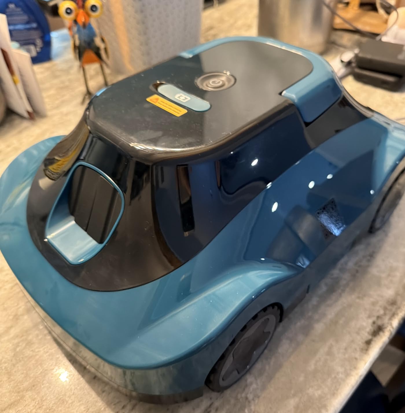 C5 Robotic Pool Cleaner, Cordless Pool Vacuum for Above-Ground & Inground Pools up to 2,200 Sq.Ft, Strong Suction, 180-Min Runtime, Smart Auto-Parking & 2.7L Large Debris Basket customer photo 2