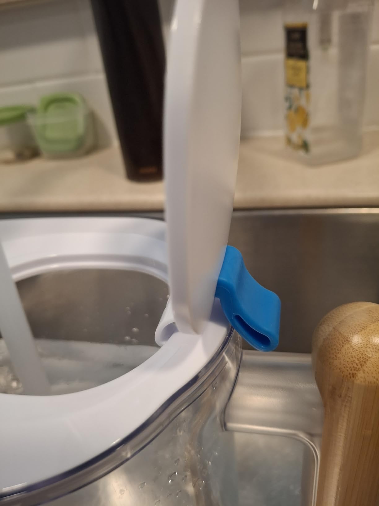 Epic Pure XP Water Filter Pitcher with Advanced CoreXchange Filter | NSF Certified | Removes PFAS, Lead, Chlorine & More | BPA-Free | Made in USA (White and Bamboo) customer photo 1