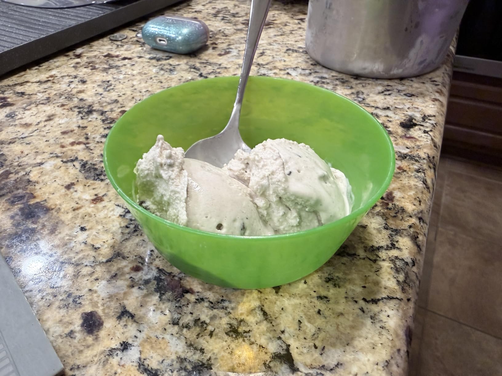 Martha Stewart 1 Quart Ice Cream Maker, Built-In Compressor, No Pre-Freezing Required, 3 Modes (Ice Cream, Sorbet, Frozen Yogurt), Automatic Mix-In Alert, Dishwasher-Safe Parts, Linen White customer photo 2