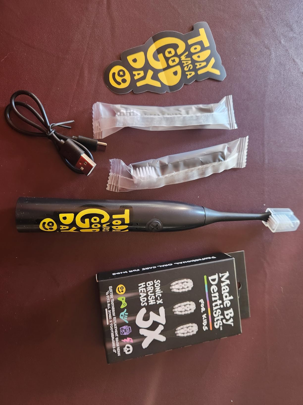 Made by Dentists Sonic X Electric Toothbrush - Rechargeable Kids Sonic Toothbrush, 8X Plaque Removal, 2 Speed Modes, 2-Minute Timer, 6 Brush Heads Included, Tweens Ages 7+, Good Vibes Only Edition customer photo 2
