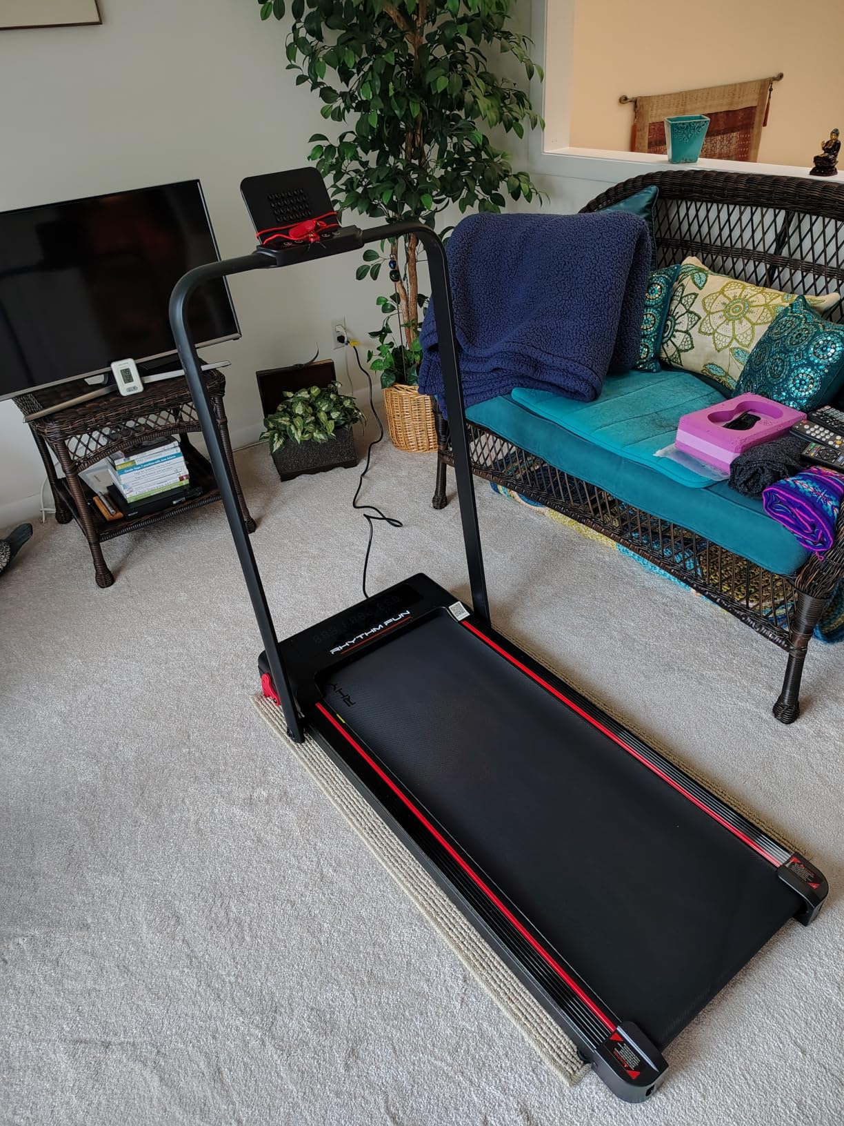 RHYTHM FUN Treadmill with Incline, Walking Pad with Handle Bar,300lbs Walking Pad with APP, Portable Folding Walking Treadmills for Home/Office with Low Noise customer photo 1