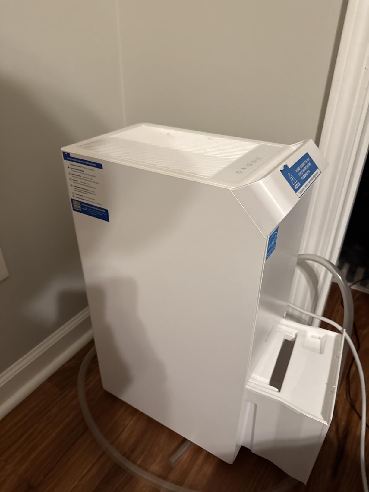 6,000 Sq.Ft Most Efficient Energy Star 2025 Dehumidifier with Pump, Vellgoo Max 140 Pint/D Smart Compressor Dehumidifier for Basement with Drain Hose, for Home, Large Rooms customer photo 2