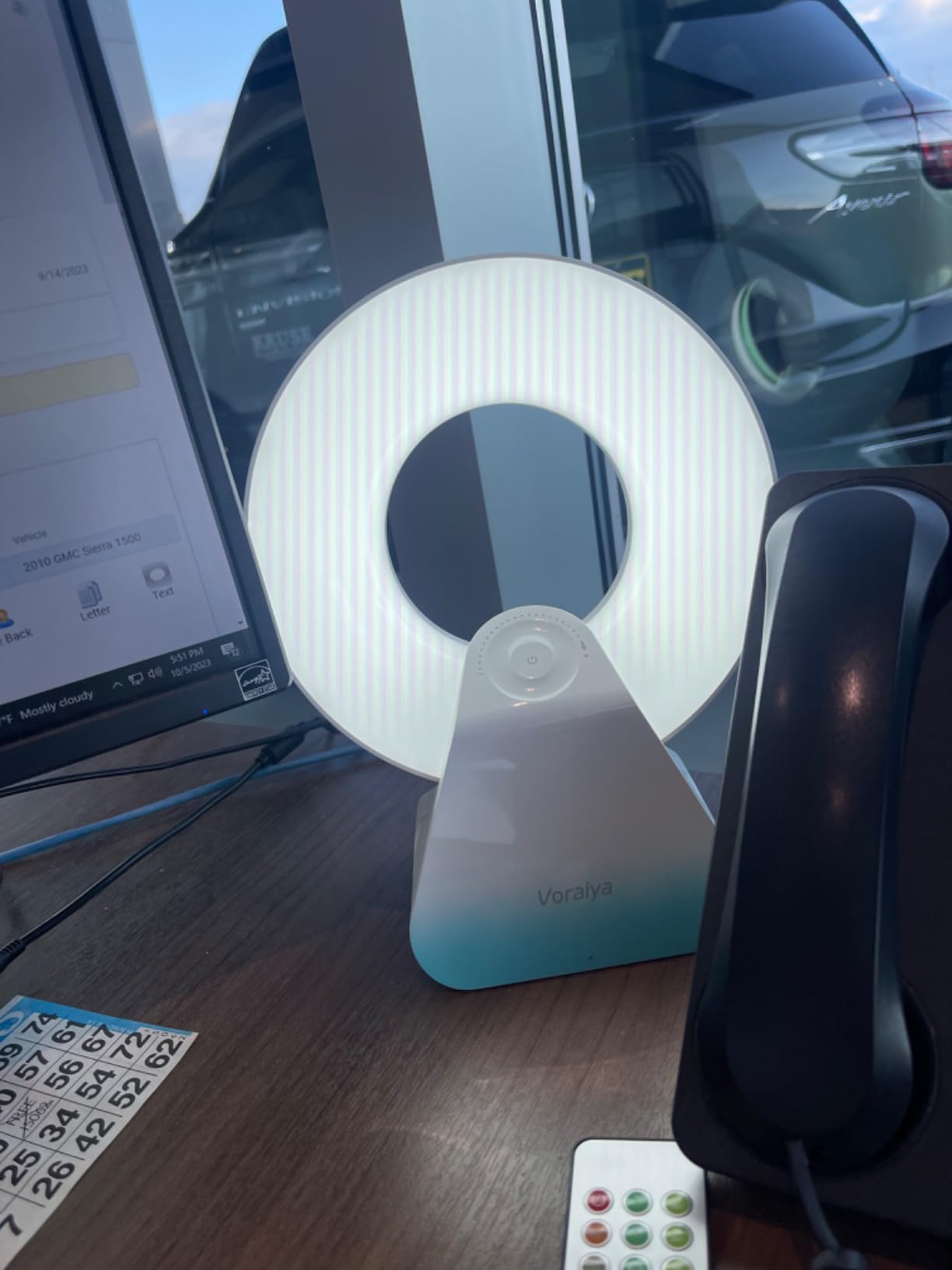 Voraiya Light Therapy Lamp 10000 Lux with Bluetooth, 8 White Noises, Dimmable Wake Up Light Sunrise Alarm Clock, 4 Timer Settings, Memory Function for Sensitive Sleepers and Home Office customer photo 1