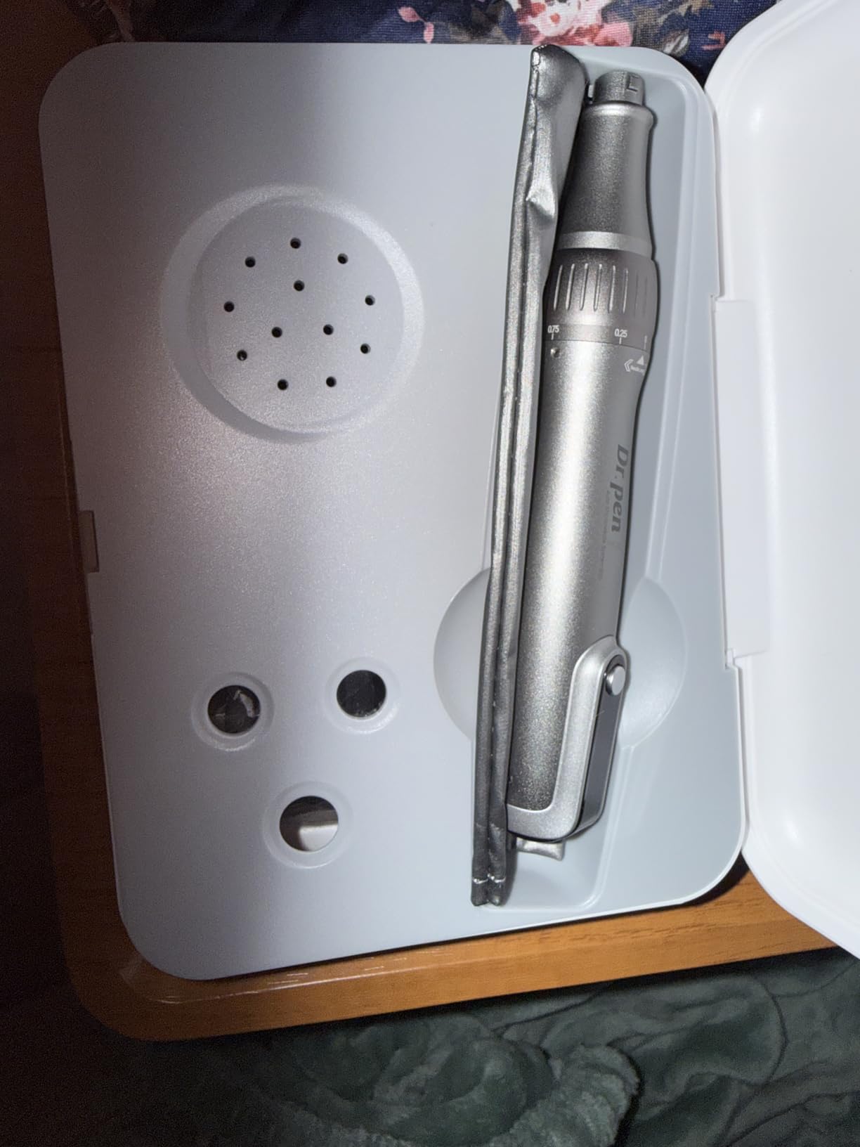 Dr.pen M8S Microneedling Pen 0.25mm Needle Length For Home Use customer photo 2