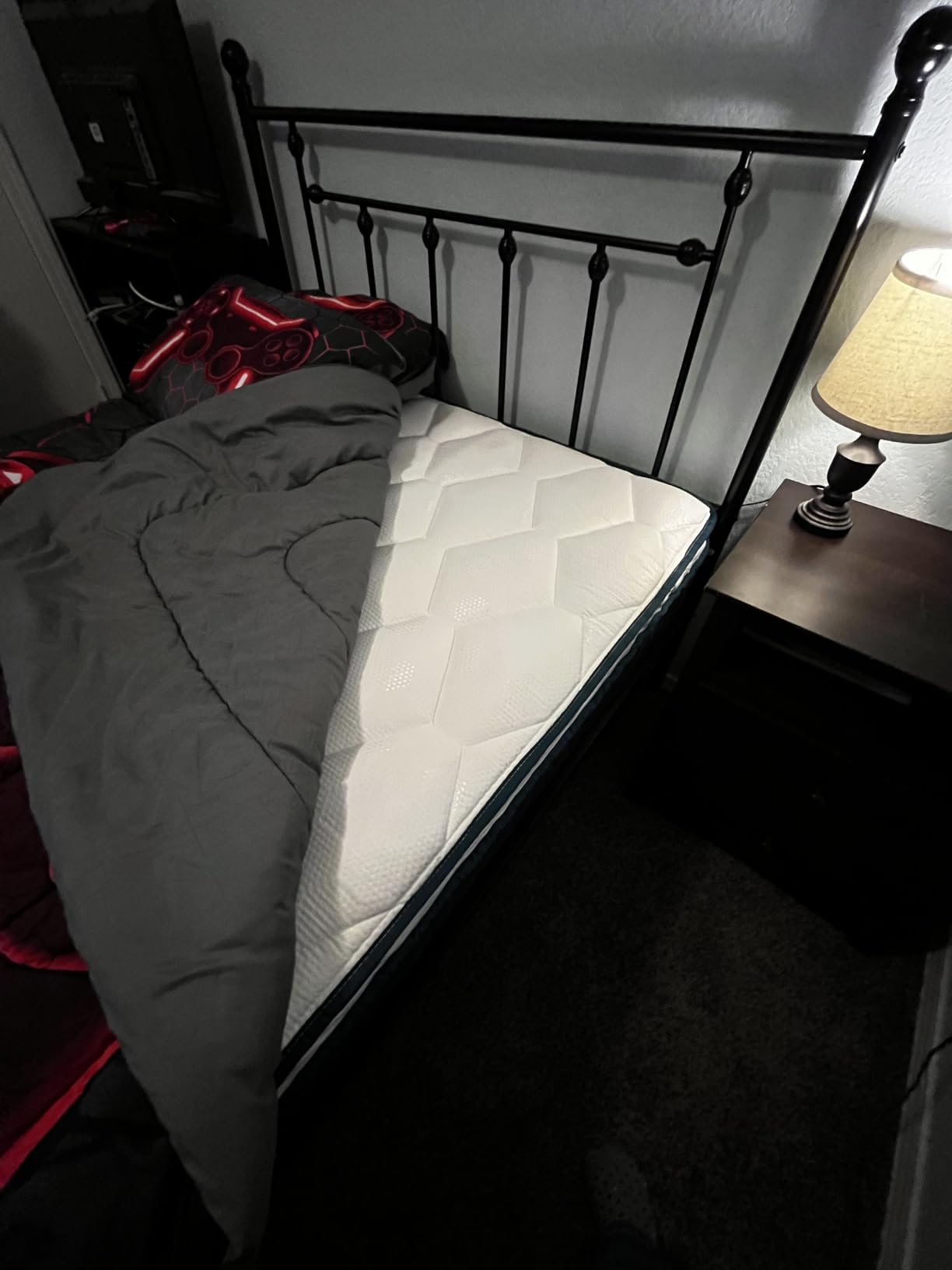 inight 14 Inch King Hybrid Mattress Firm, Heavy Duty Support for Plus Size & Back Pain, Nebulign Foam, Fiberglass-Free & CFR 1633 Compliant customer photo 2