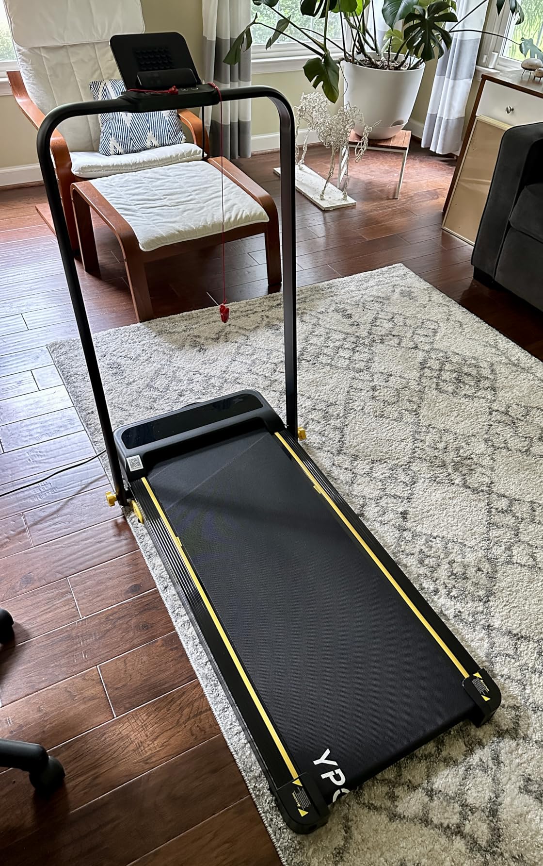YPOO Foldable Treadmill with Incline, Walking Pad with Handle Bar 3 Level Incline, Portable Folding Treadmills for Home/Office 300 Lbs Capacity, Quiet Desk Treadmill with Remote Control & APP customer photo 1