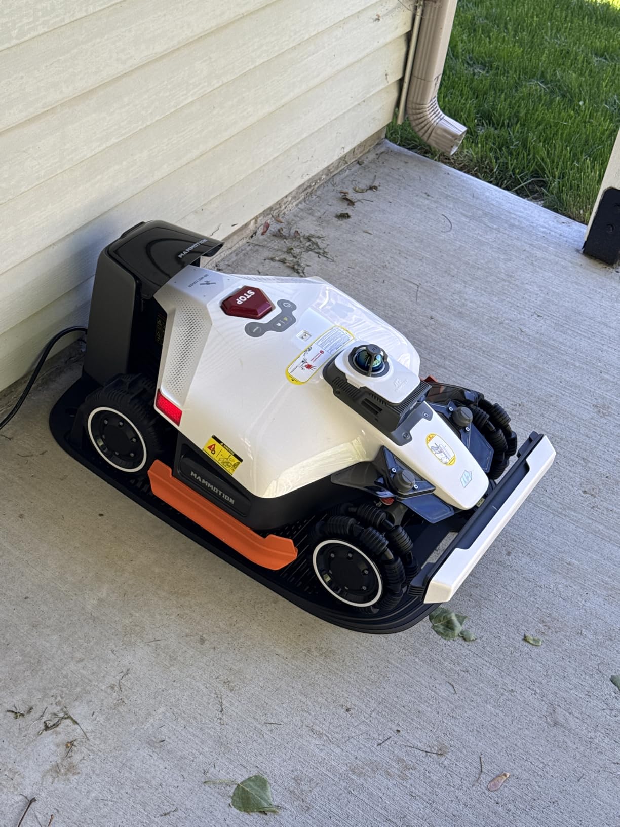 Mammotion LUBA 3 AWD 1500H Robot Lawn Mower with Standard Garage, 0.37 Acre, All-Wheel-Drive for 80% Slopes, 360 deg LiDAR+Dual-Camera AI Vision, 15 Multi-Zone Management, 2.2-4.0 in Cutting Height customer photo 2