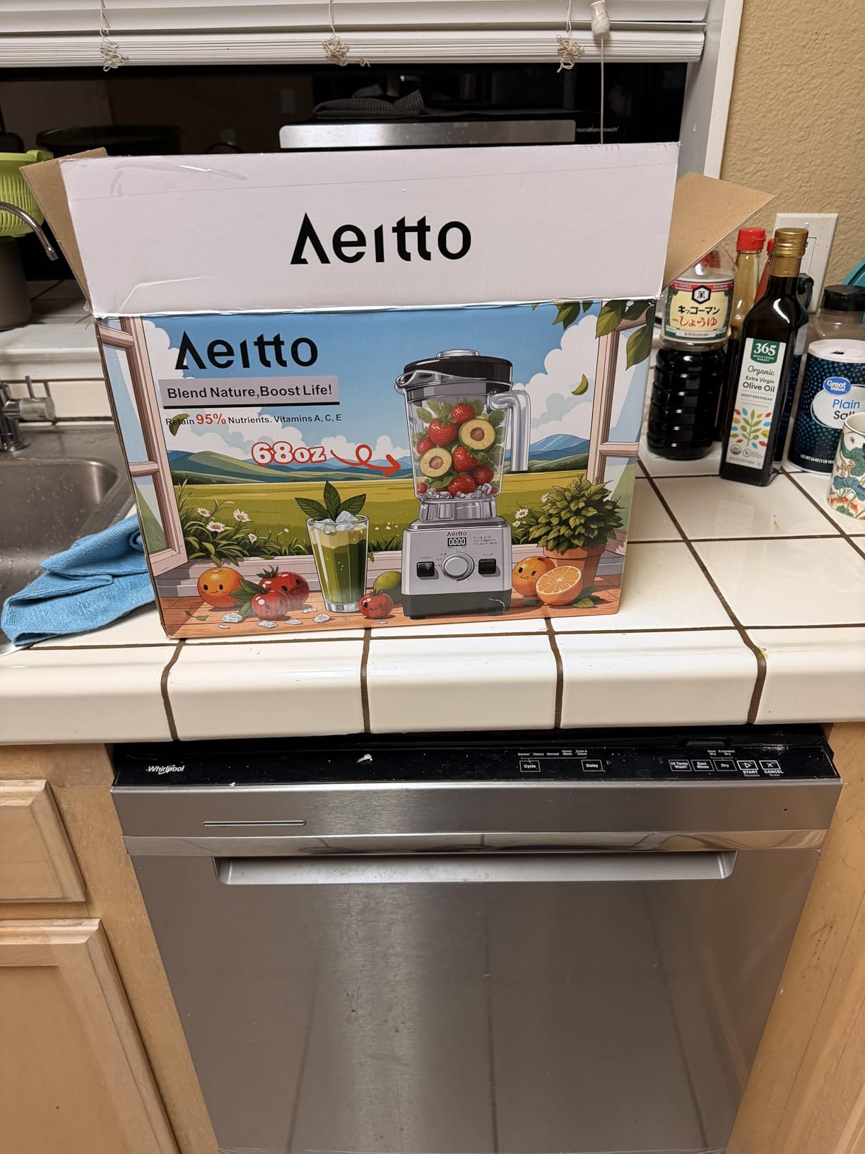 Aeitto Blenders for Kitchen with 68Oz Large Capacity, 1800W Max Power Smoothie Blender, 3 Preset Programs & 7 Speeds, Professional Countertop Blender, Generation2 Silver customer photo 1