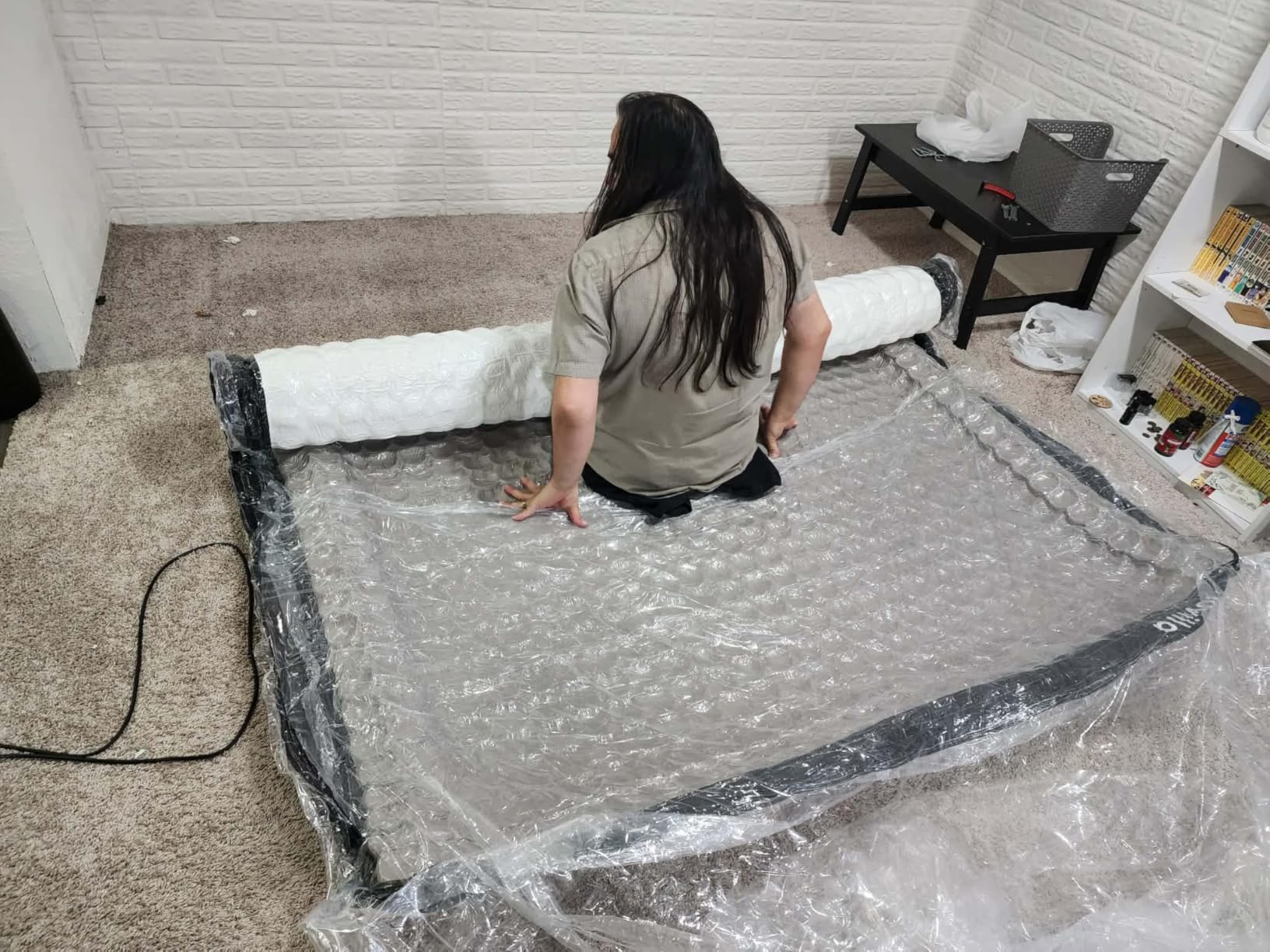 Novilla Queen Size Mattress, Cooling Hybrid Queen Mattress 14 Inch with Upgraded Individual Coils & Gel Memory Foam, Enhanced Support, Motion Isolation, Pressure Relief, CertiPUR-US customer photo 2