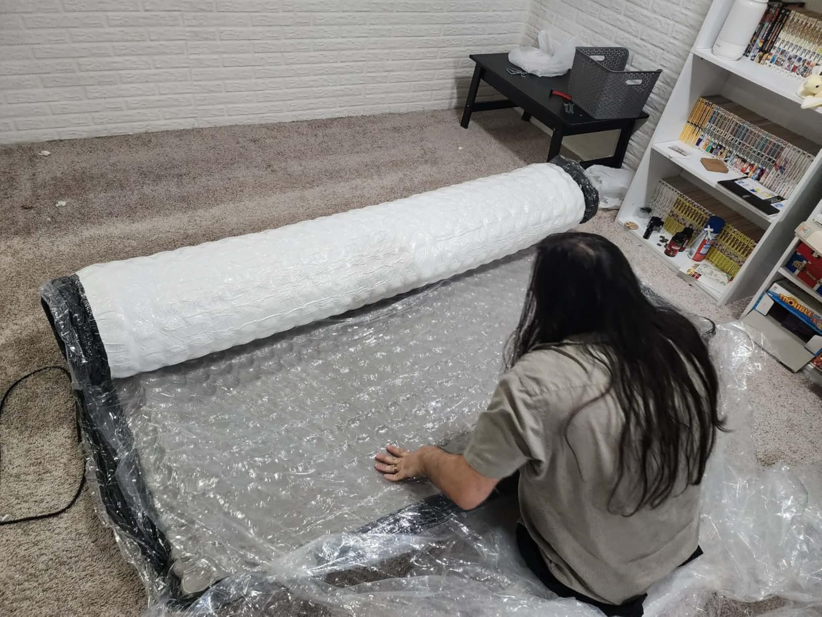 Novilla 12 Inch Queen Mattress, Cooling Queen Hybrid Mattress with Upgraded Individual Coils & Gel Memory Foam, Enhanced Support, Motion Isolation, Pressure Relief, CertiPUR-US customer photo 1