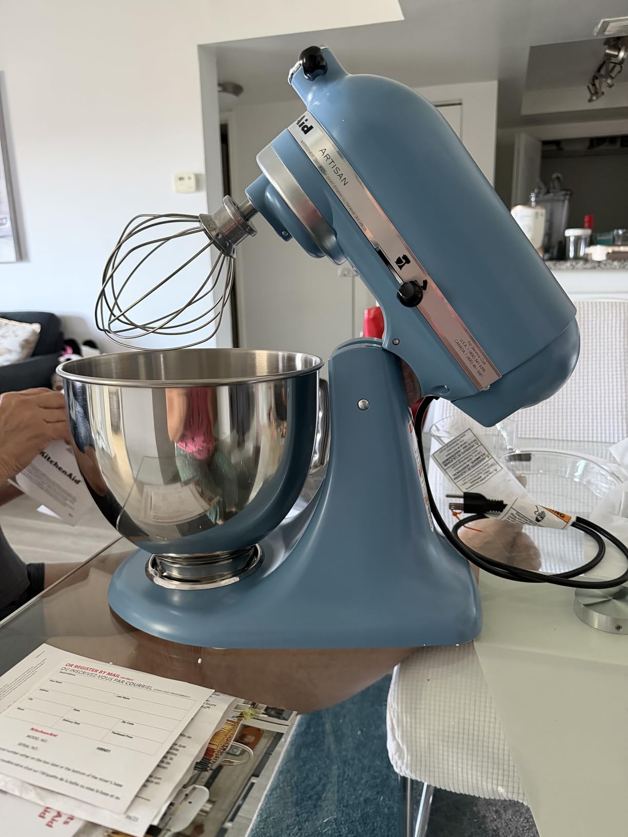 KitchenAid Artisan, 5-Qt Tilt Head Stand Mixer, KSM150PS, Cast Iron Black customer photo 2
