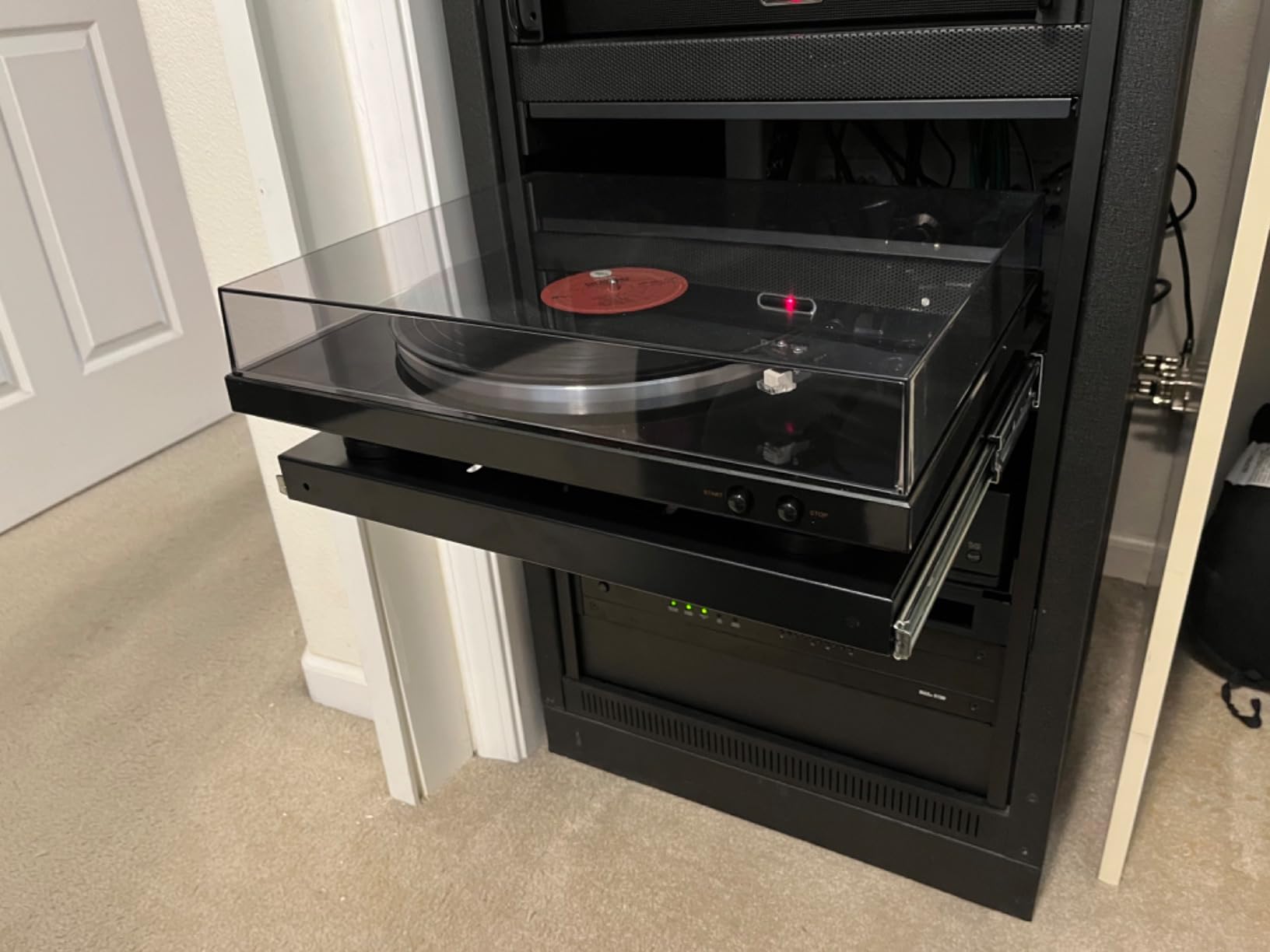 Denon DP-300F Fully Automatic Analog Turntable & Vinyl Record Player with Built-in Phono Equalizer | Turntables for Vinyl Records | Unique Tonearm Design | Hologram Vibration Analysis | Slim Design customer photo 1