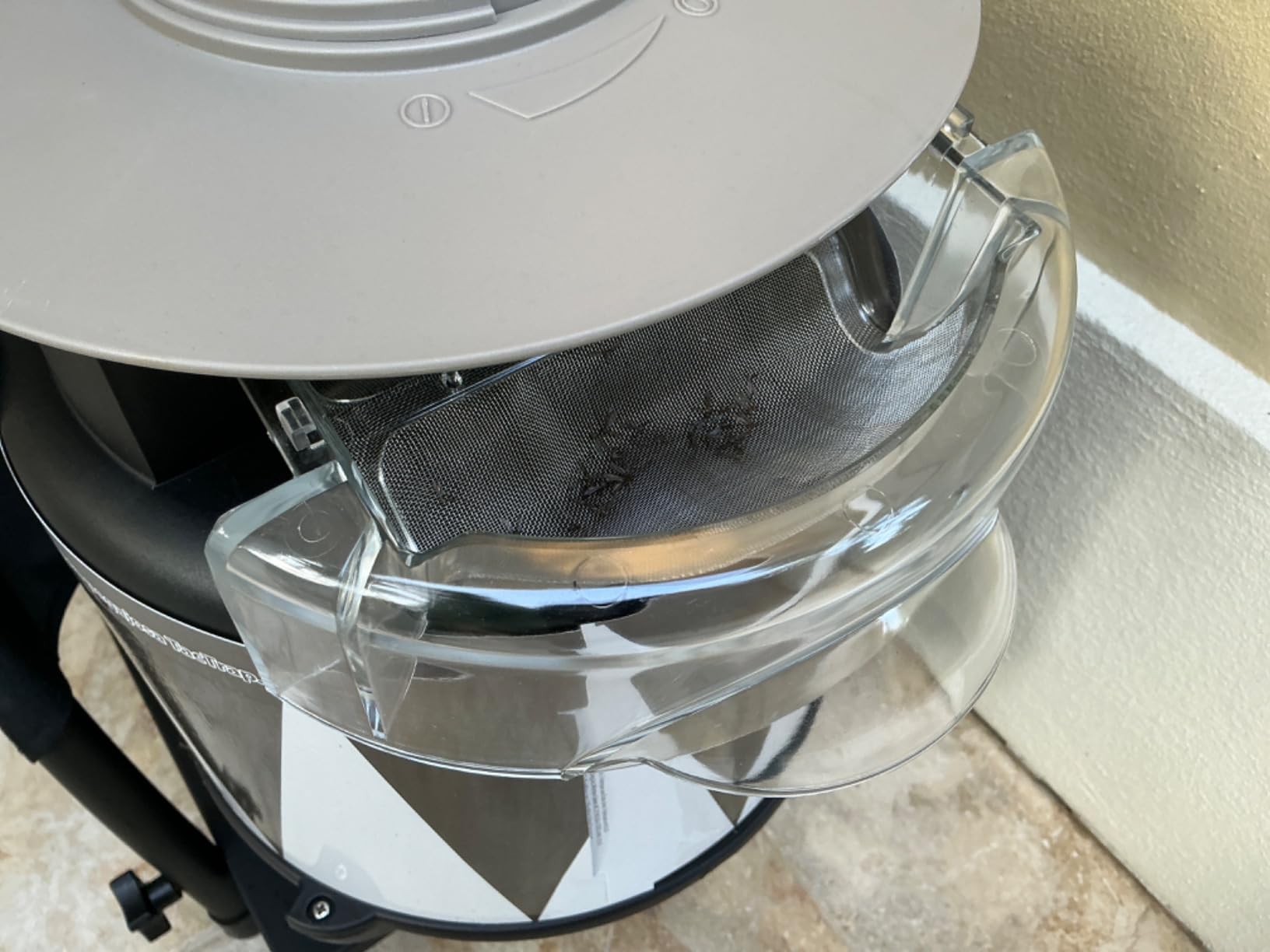 SkeeterVac SV5100 Mosquito Killer, Attractant, Lure, and Eliminator for Backyard Insects - 1+ Acre Coverage customer photo 1
