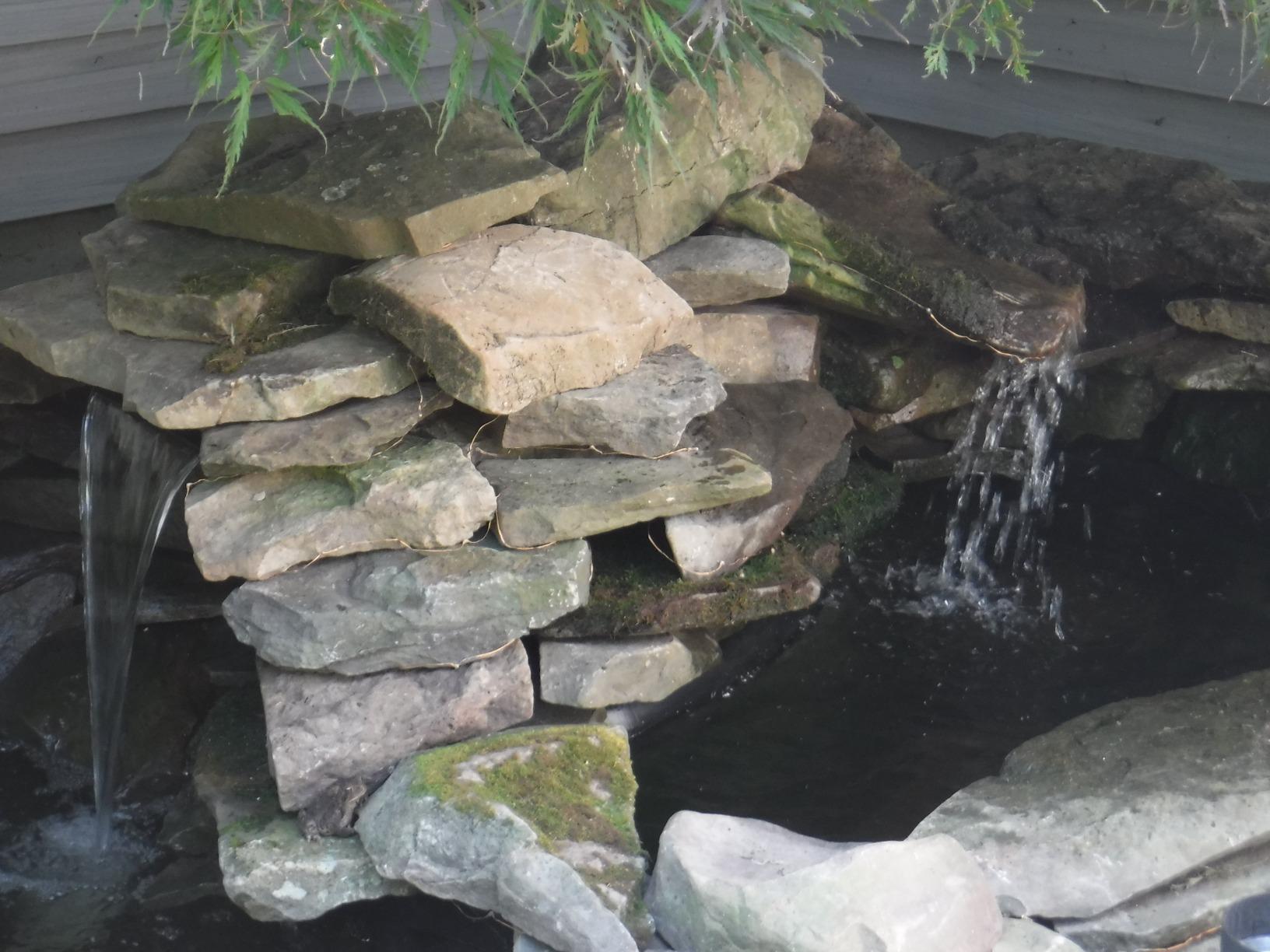 TetraPond Water Garden Pump, Powers Waterfalls/Filters/Fountain Heads customer photo 1