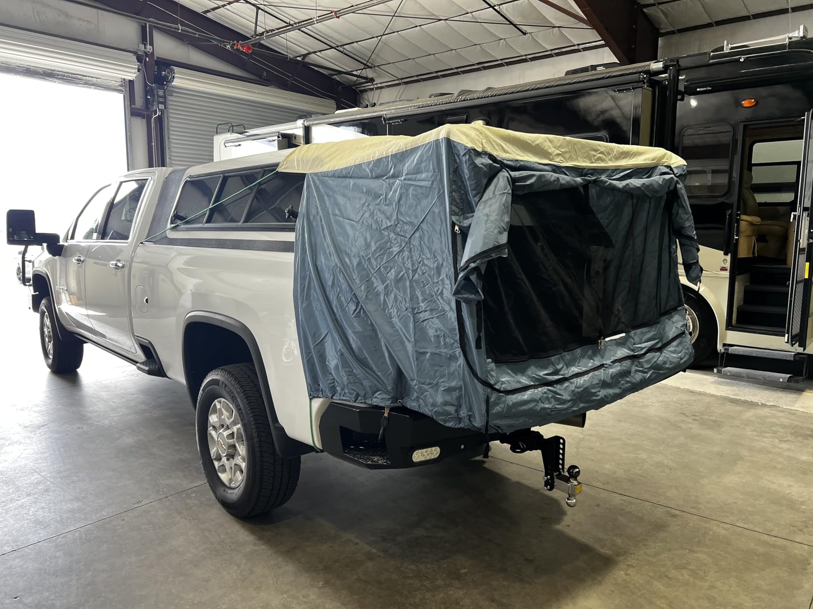 DAC Full-Size Truck Bed Tent for Caps - Fits Ford F-150, Chevy Silverado, Toyota Tundra, Tacoma (2005+), Tailgate >= 58″ – Converts Truck with Cap into Camping Tent customer photo 2″ class=”wp-image-customer”/></figure>


<h3><span class=