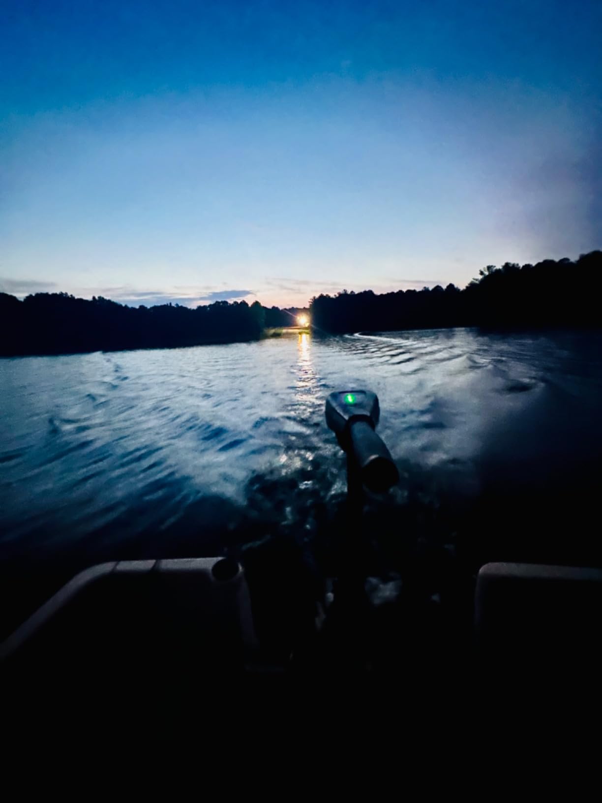 Newport NV-Series 46lb Thrust Saltwater Transom Mounted Trolling Electric Trolling Motor w/LED Battery Indicator customer photo 2