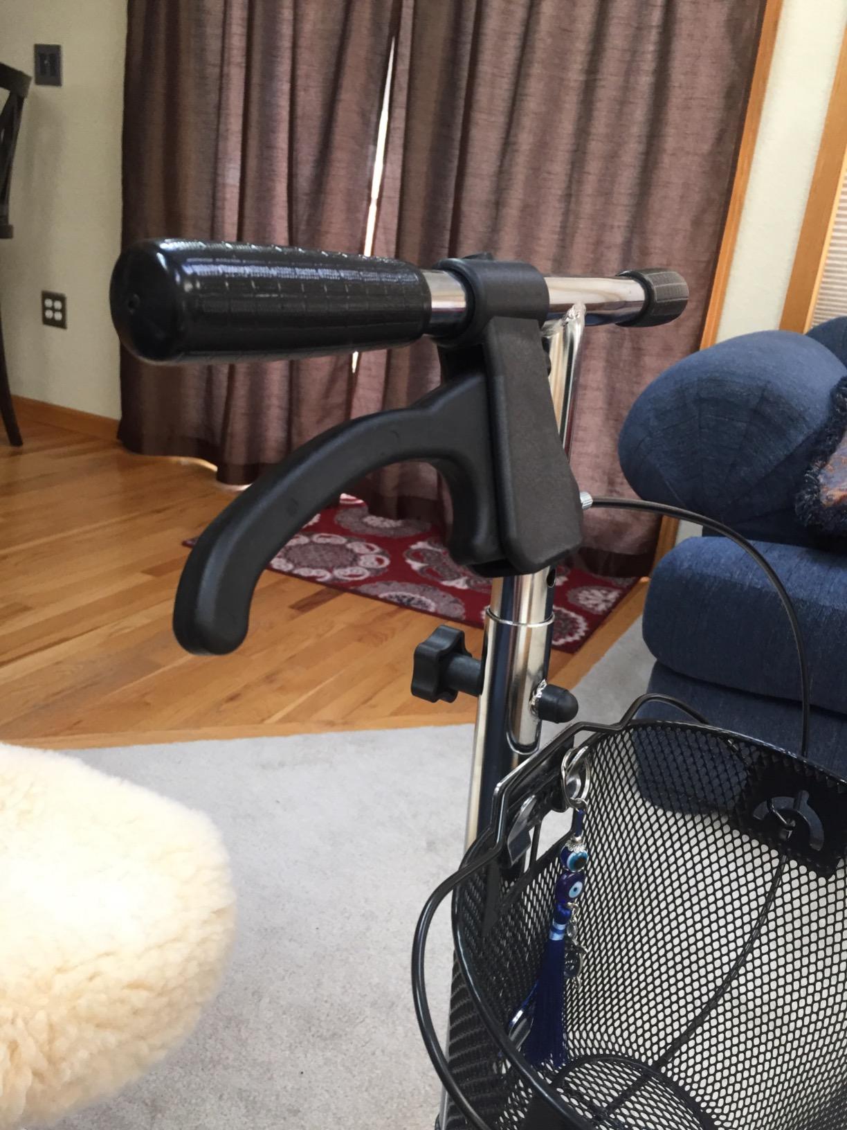Roscoe Medical Knee Walker Scooter for Adults for Foot Surgery, Foldable Leg Scooter for Broken Foot, All Terrain Adjustable Knee Crutch Scooter, Burgundy customer photo 2