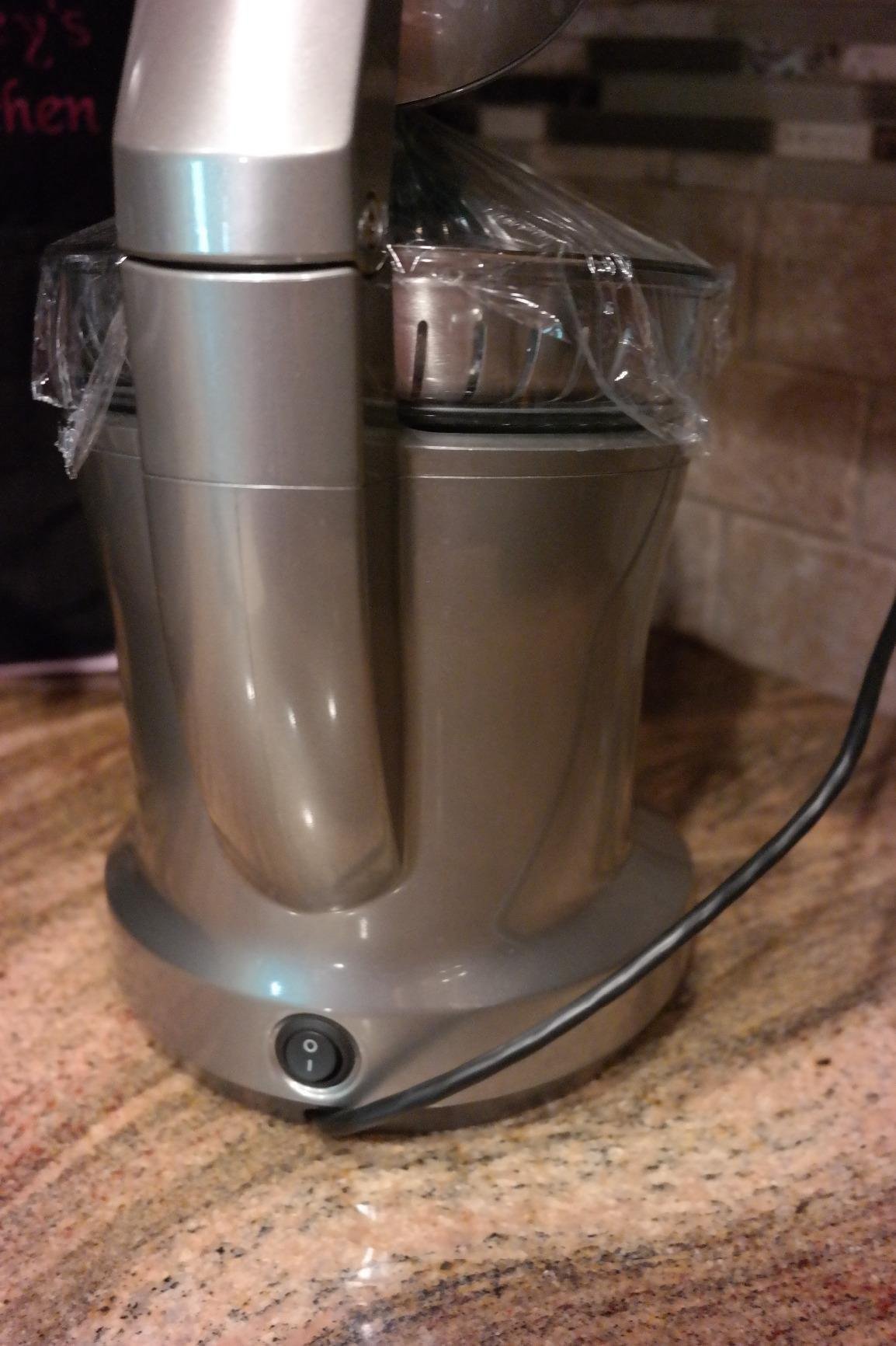 Breville BCP600SIL, Citrus Press Motorized Juicer Machine, Silver customer photo 1
