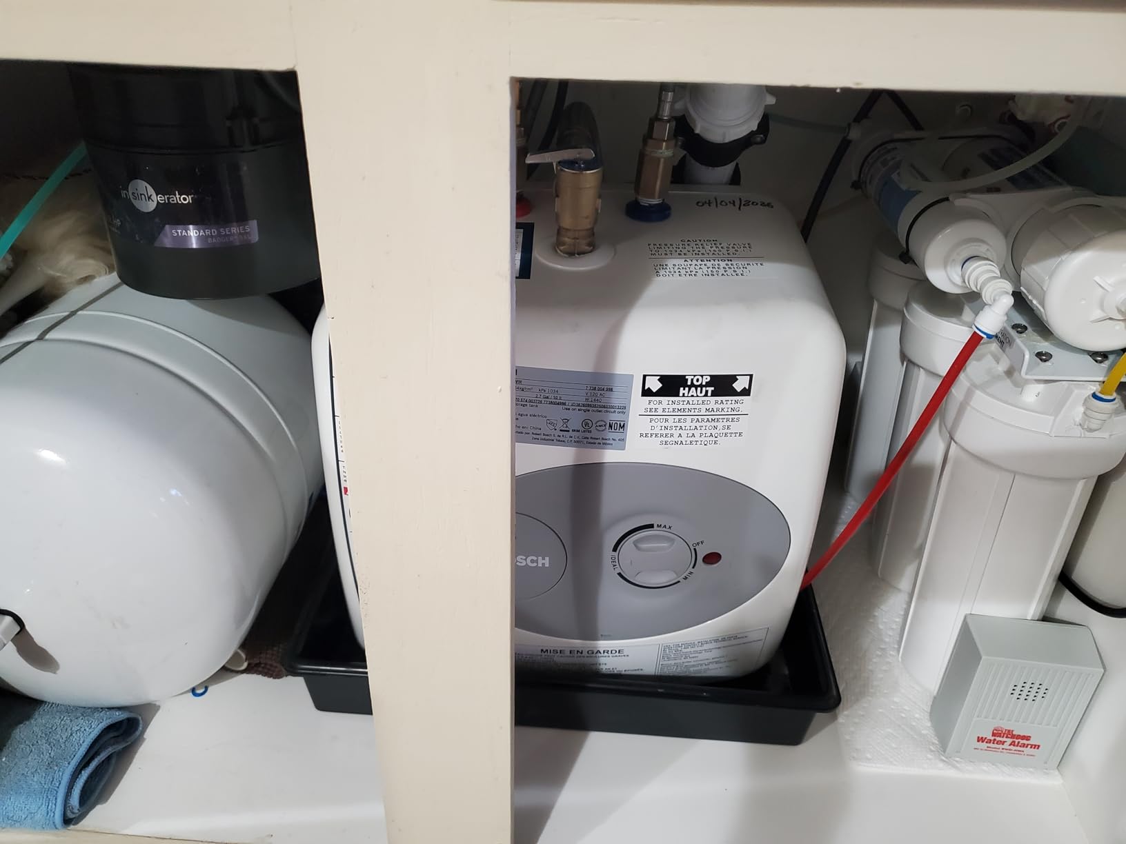 BOSCH Electric Mini-Tank Water Heater Tronic 3000 T 2.5-Gallon (ES2.5) customer photo 2