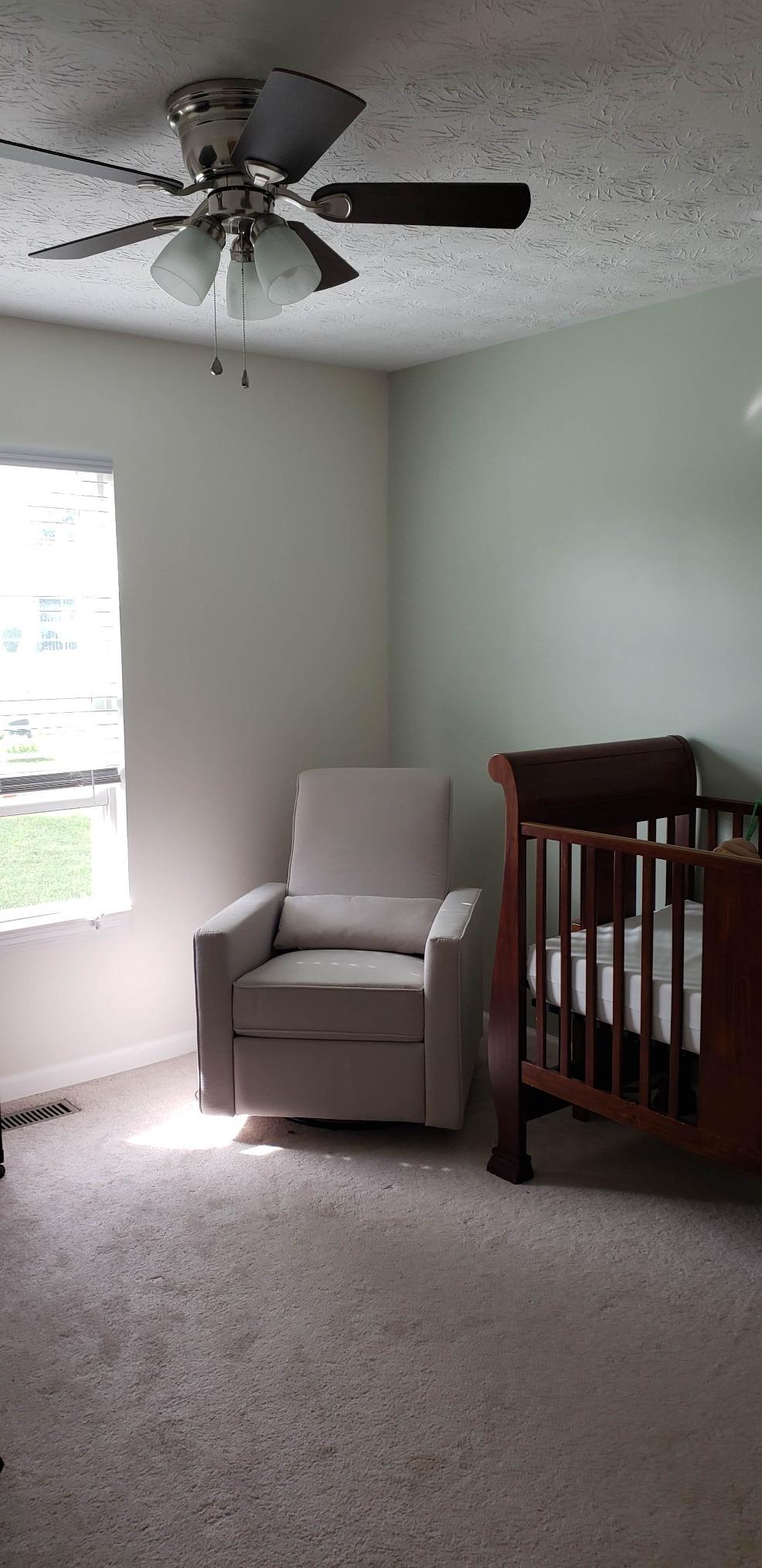 Davinci Piper 360° Swivel Rocker Recliner Chair - Glider Rocking Chair for Nursery and Living Room - GREENGUARD Gold, FSC & Certi-PUR US Certified - Ultra Comfy Glider Recliner Nursery Chair - Cream customer photo 2
