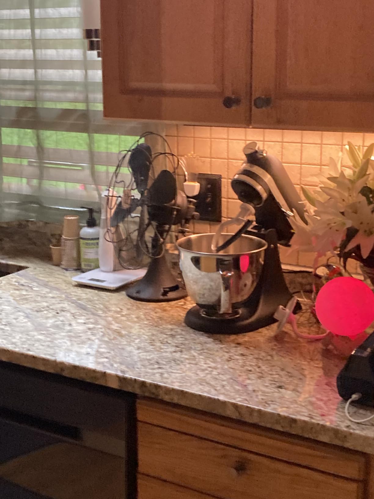 KitchenAid Artisan Mini 3.5 Quart Tilt-Head Stand Mixer KSM3316X, Empire Red customer photo 1