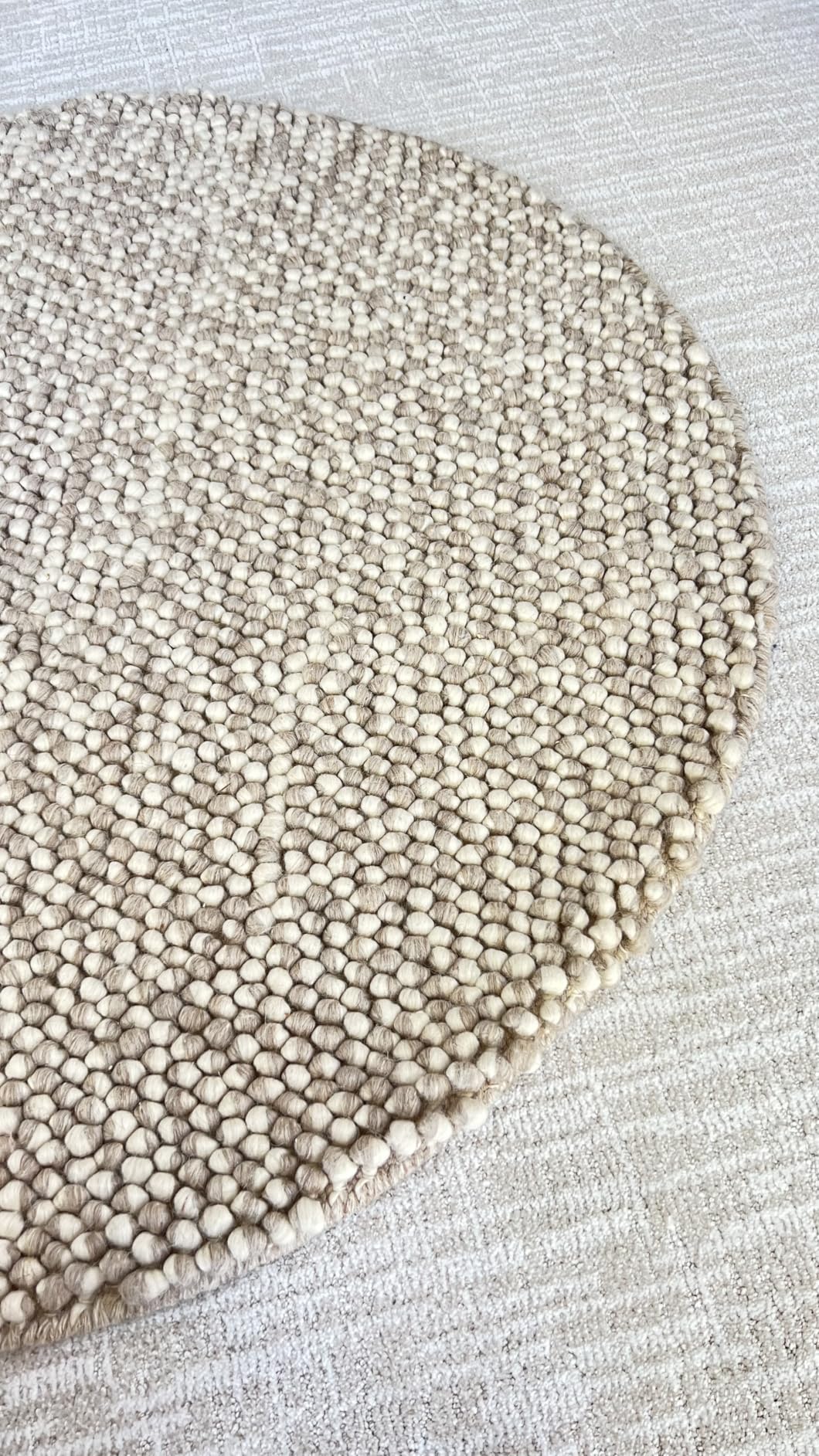 SAFAVIEH Area Rug 5x8 - Natura Collection - Ivory, Handmade Wool Blend, Textured Design, Ideal for Living Room, Bedroom, Dining Space (NAT620A) customer photo 2