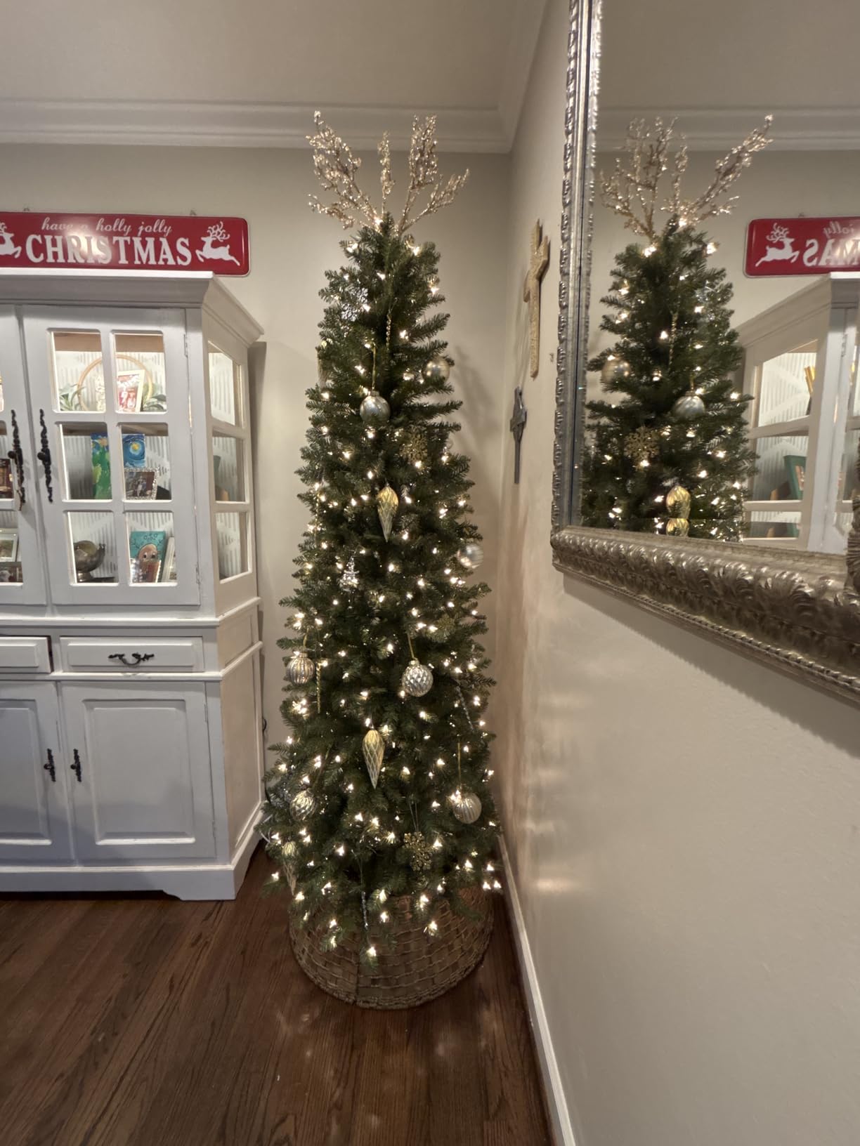 Puleo International 7.5ft Pre-Lit Fraser Fir Pencil Christmas Tree with 350 Clear Lights, 1188 Realistic Dense Branch Tips, Easy Setup Artificial Trees with Sturdy Metal Stand customer photo 2