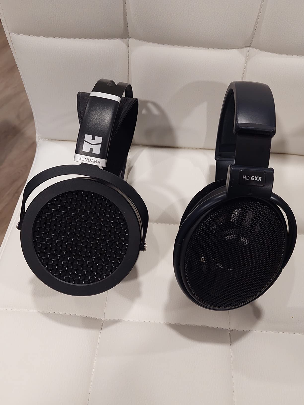 HiFiMAN SUNDARA Over-Ear Full-Size Planar Magnetic HiFi Stereo Wired Headphones for Studio&Audiophiles (Black) customer photo 2