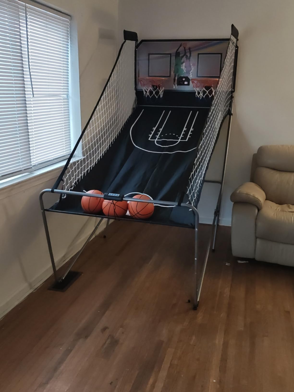 Nova Microdermabrasion Foldable Indoor Basketball Arcade Game Double Shot 2 Player W/ 4 Balls, Electronic Scoreboard and Inflation Pump customer photo 1