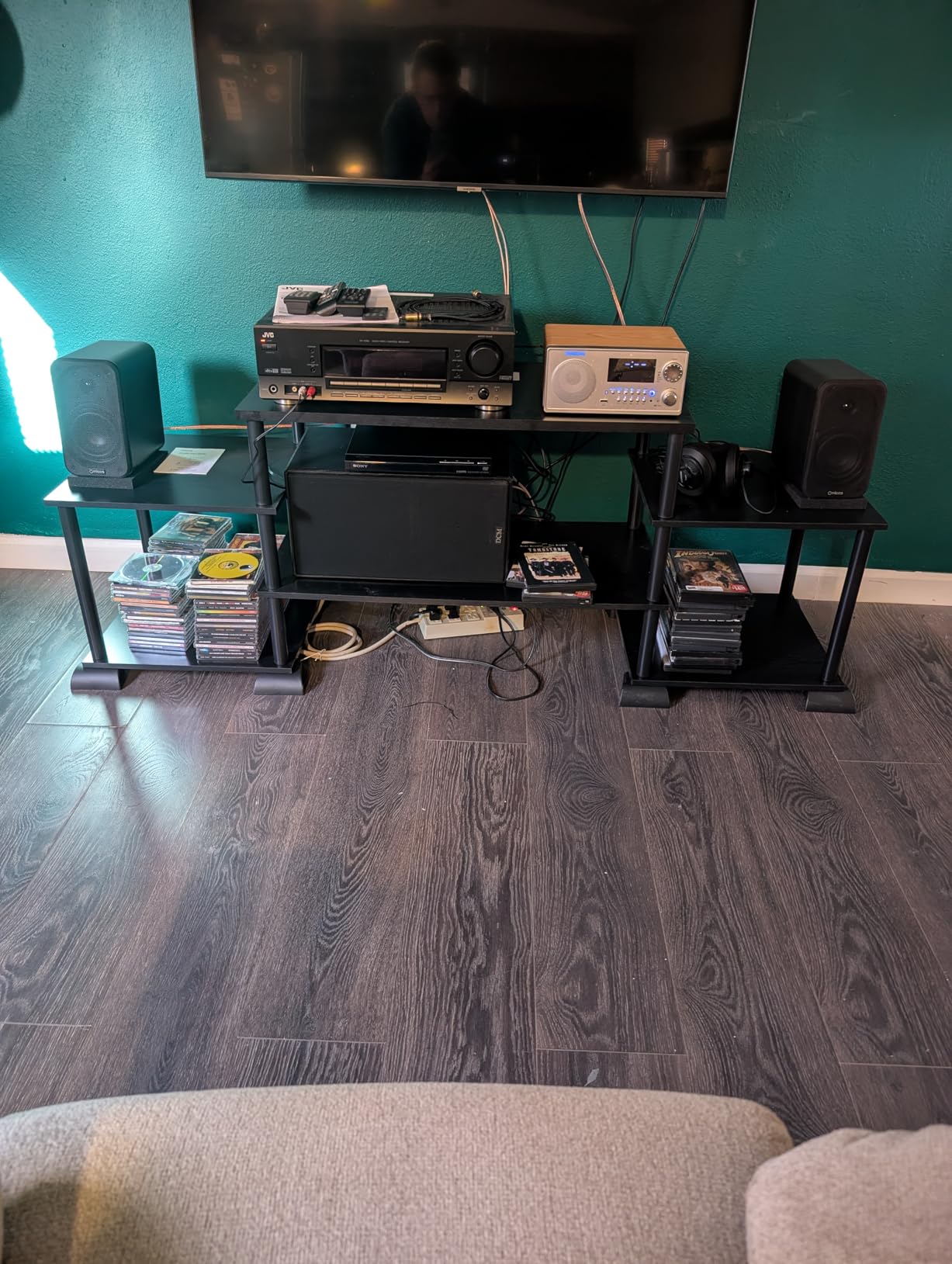 Micca RB42 Reference Bookshelf Speaker with 4-Inch Woofer and Silk Tweeter (Dark Walnut, Pair) customer photo 1