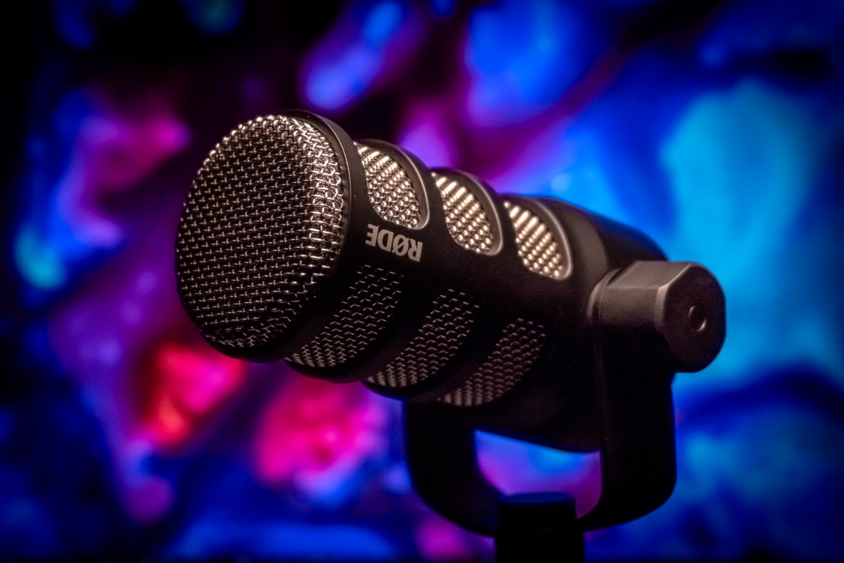Rode PodMic Cardioid Dynamic Broadcast Microphone - XLR Output, Requires Audio Interface (RodeCaster, AI-1, or similar) customer photo 2