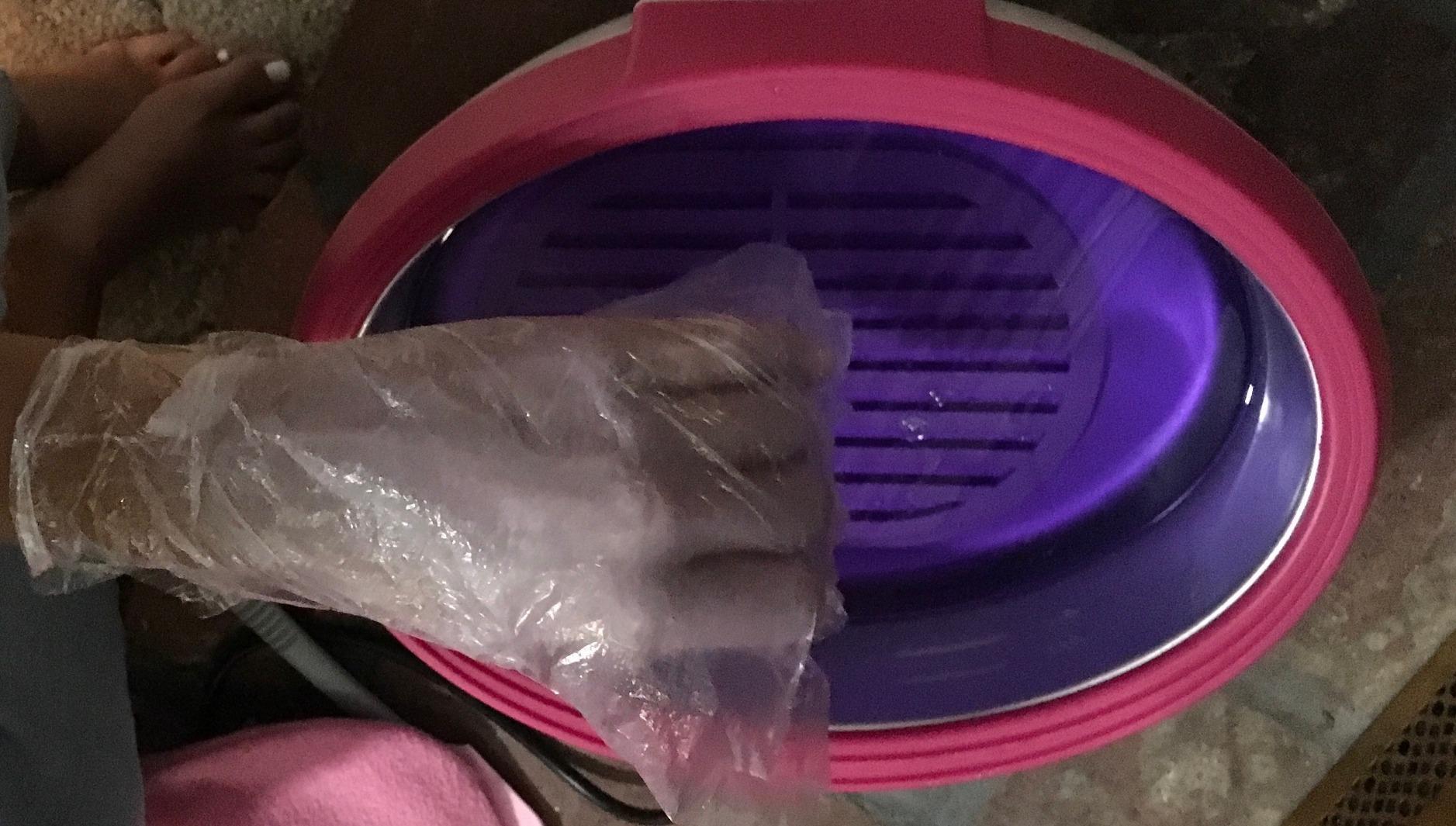 Ejiubas Paraffin Wax Machine for Hand and Feet - Quick Heating Paraffin Bath with 2.2 lb Wax, 200 Glove Liners, 2 Thermal Mitts & Booties customer photo 2