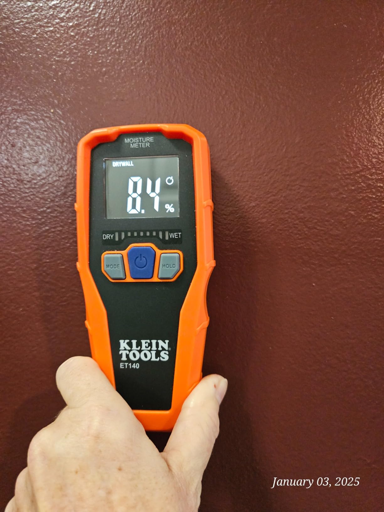 Klein Tools ET140 Pinless Moisture Meter, Detects up to 3/4-Inch Deep customer photo 2