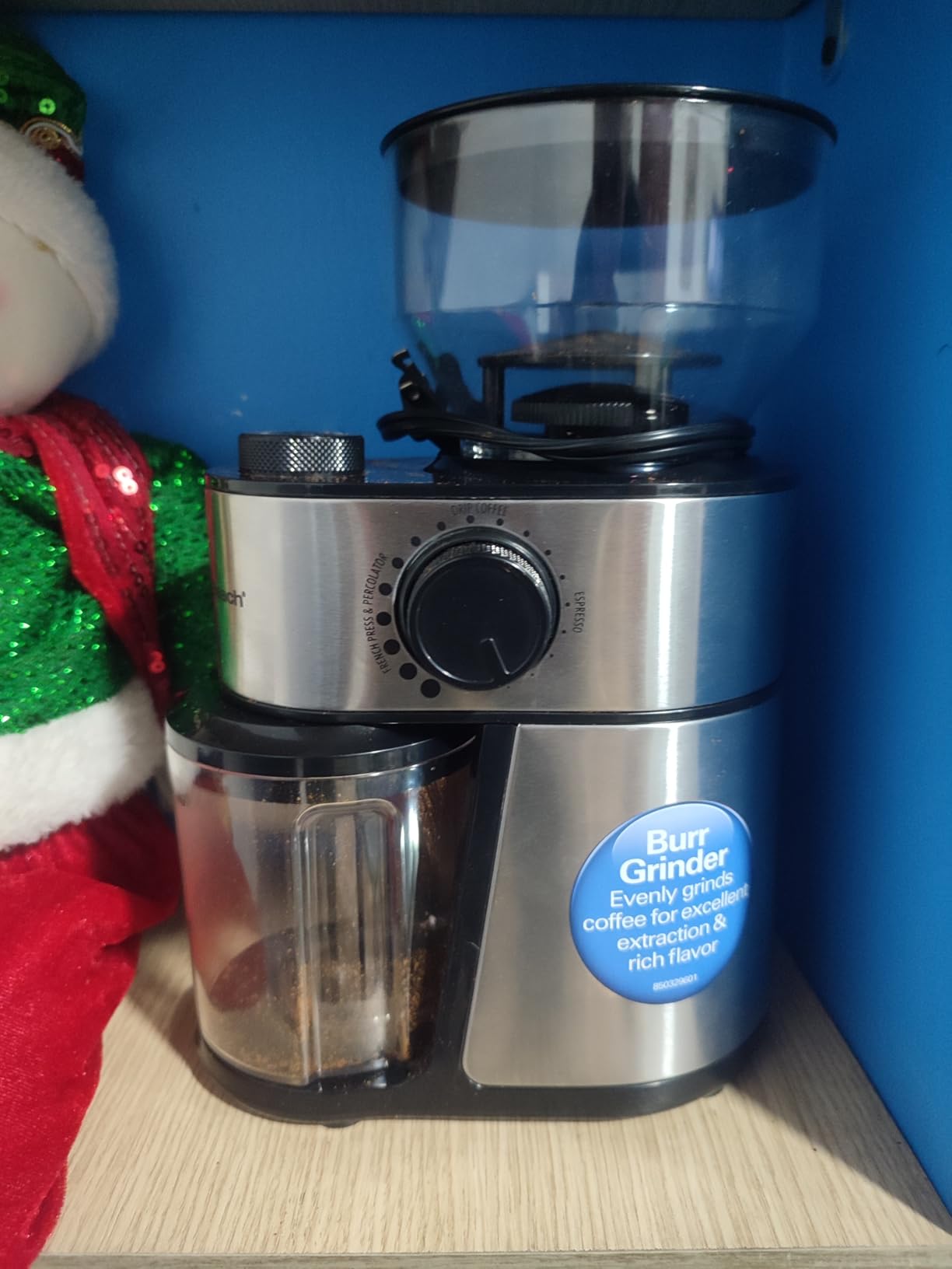 Hamilton Beach Electric Burr Coffee Grinder with Large 16oz Hopper & 18 Settings For 2-14 Cups, Stainless Steel (80385) customer photo 1