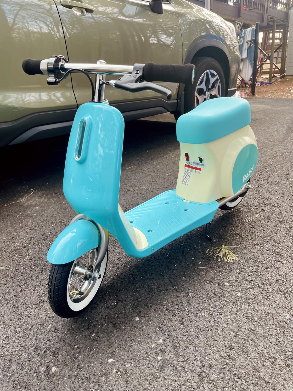 Razor Pocket Mod Petite - 12V Miniature Euro-Style Electric Scooter for Ages 7+, 100-watt Motor, Up to 40 min Ride Time, for Riders up to 110 lbs customer photo 1