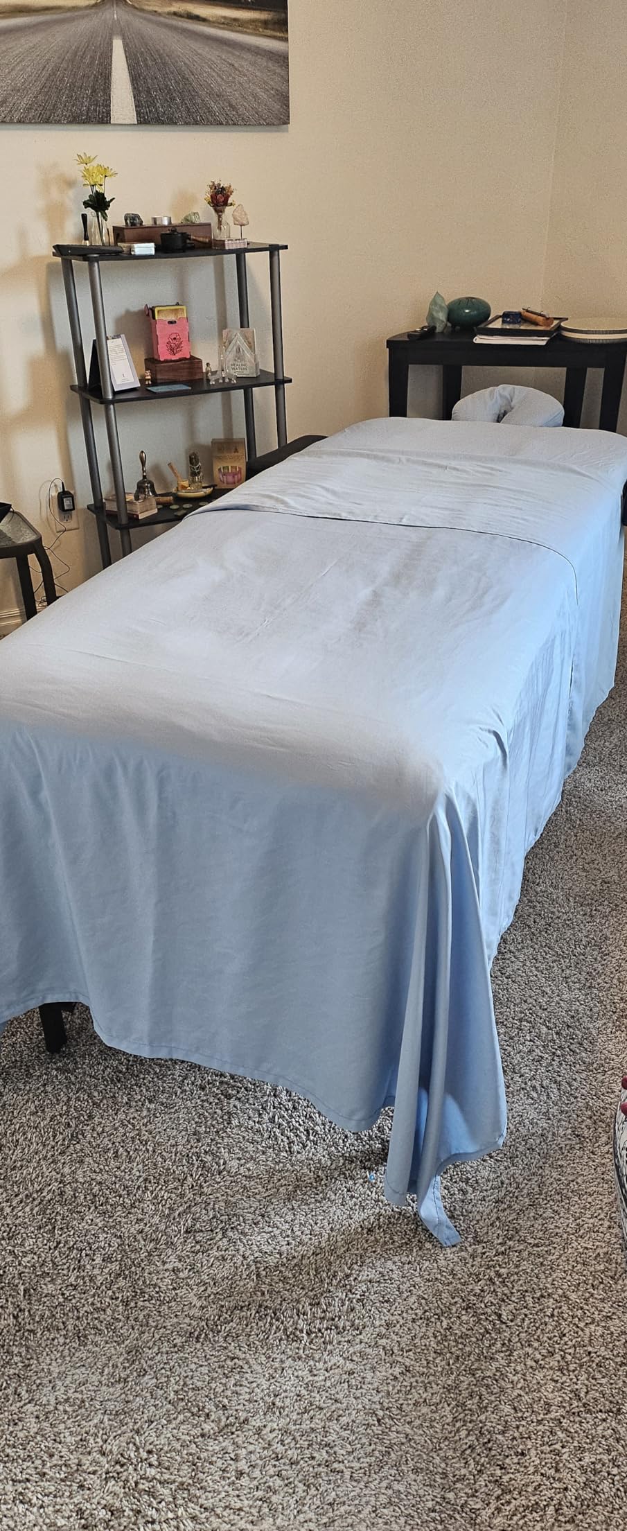 Saloniture Professional Portable Lightweight Bi-Fold Memory Foam Massage Table with Reiki Panels customer photo 2