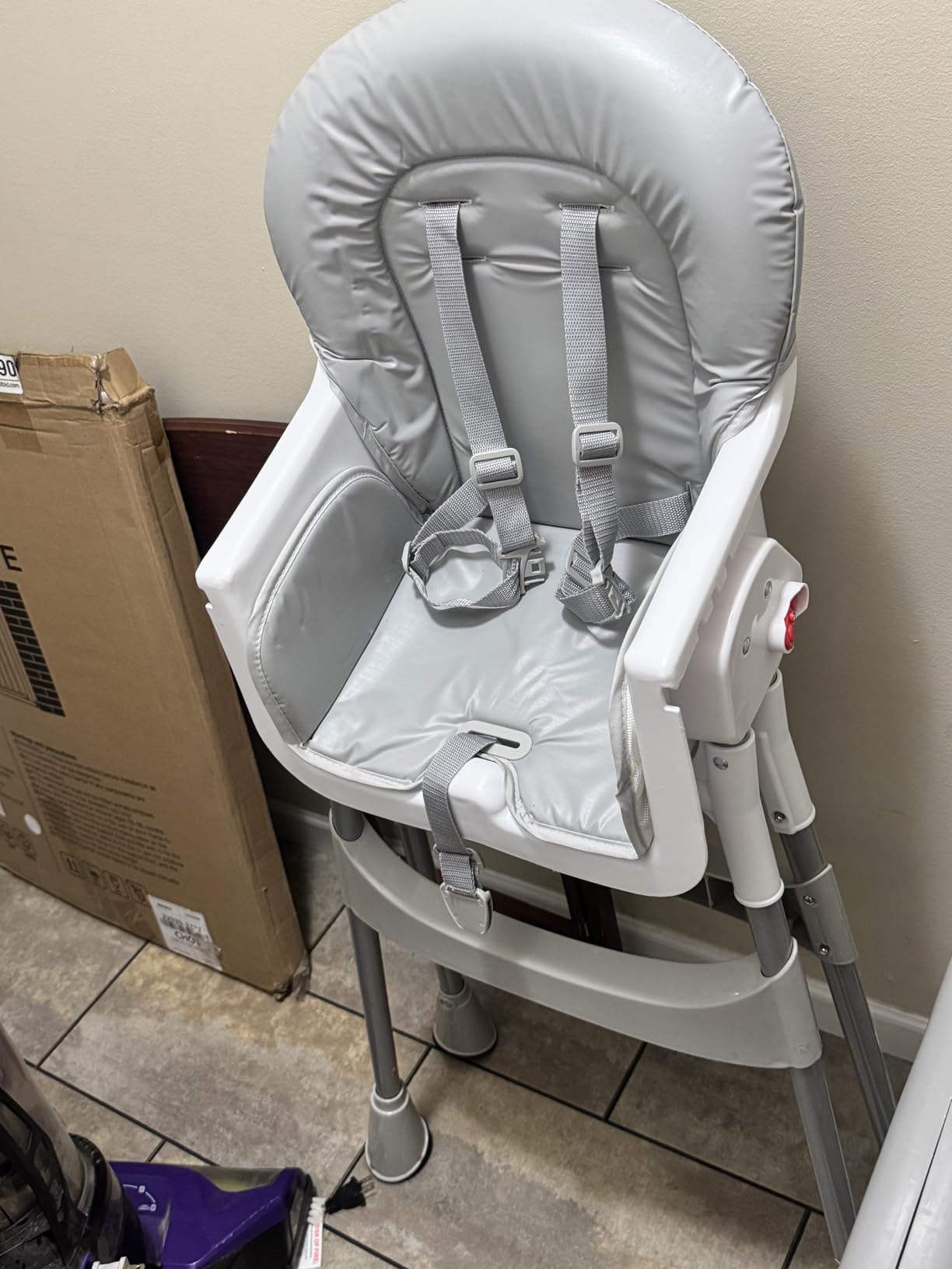 Dream On Me TableTalk 2-in-1 High Chair for Baby and Toddler - Convertible High Chair to Junior Chair, Steel Frame, Quick Folding - Pink customer photo 2