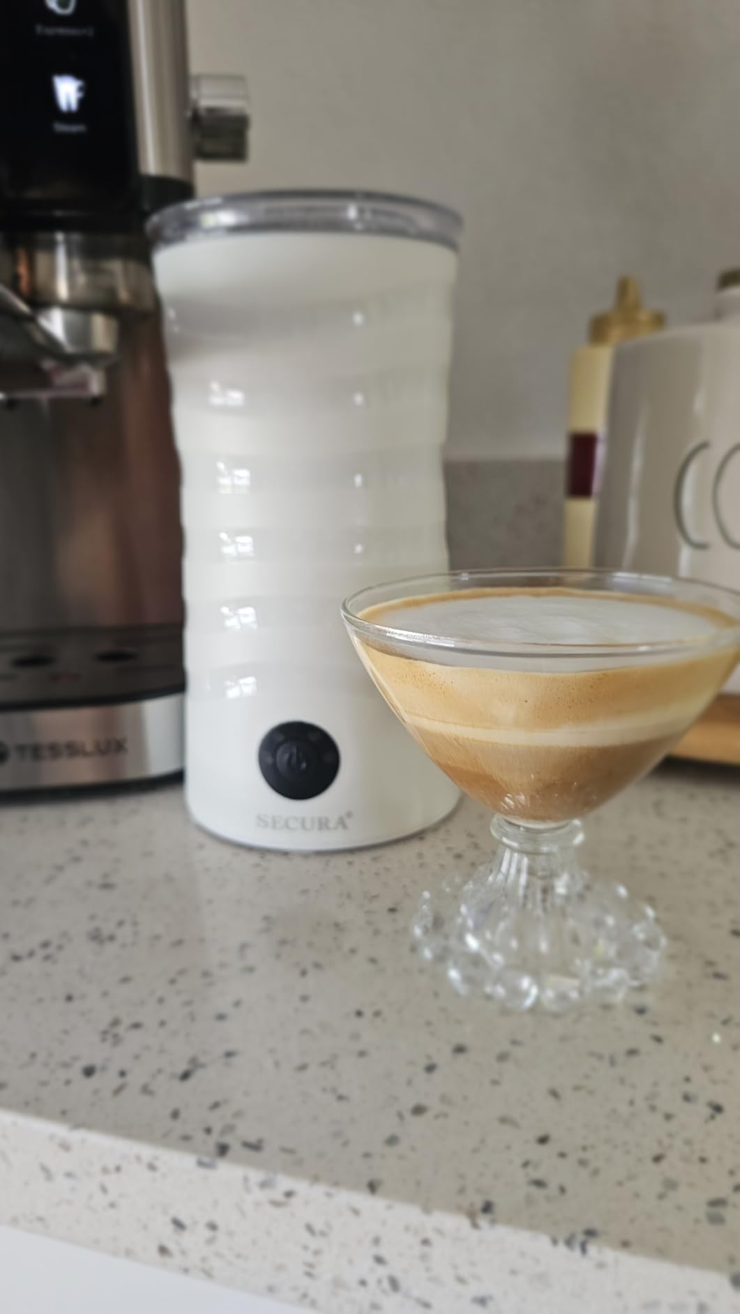 Secura Electric Milk Frother, Automatic Milk Steamer, 4-IN-1 Hot & Cold Foam Maker - 8.4oz/240ml Milk Warmer for Latte, Cappuccinos, Macchiato with Silicone Spatula, Silent Operation & Shut-off customer photo 1