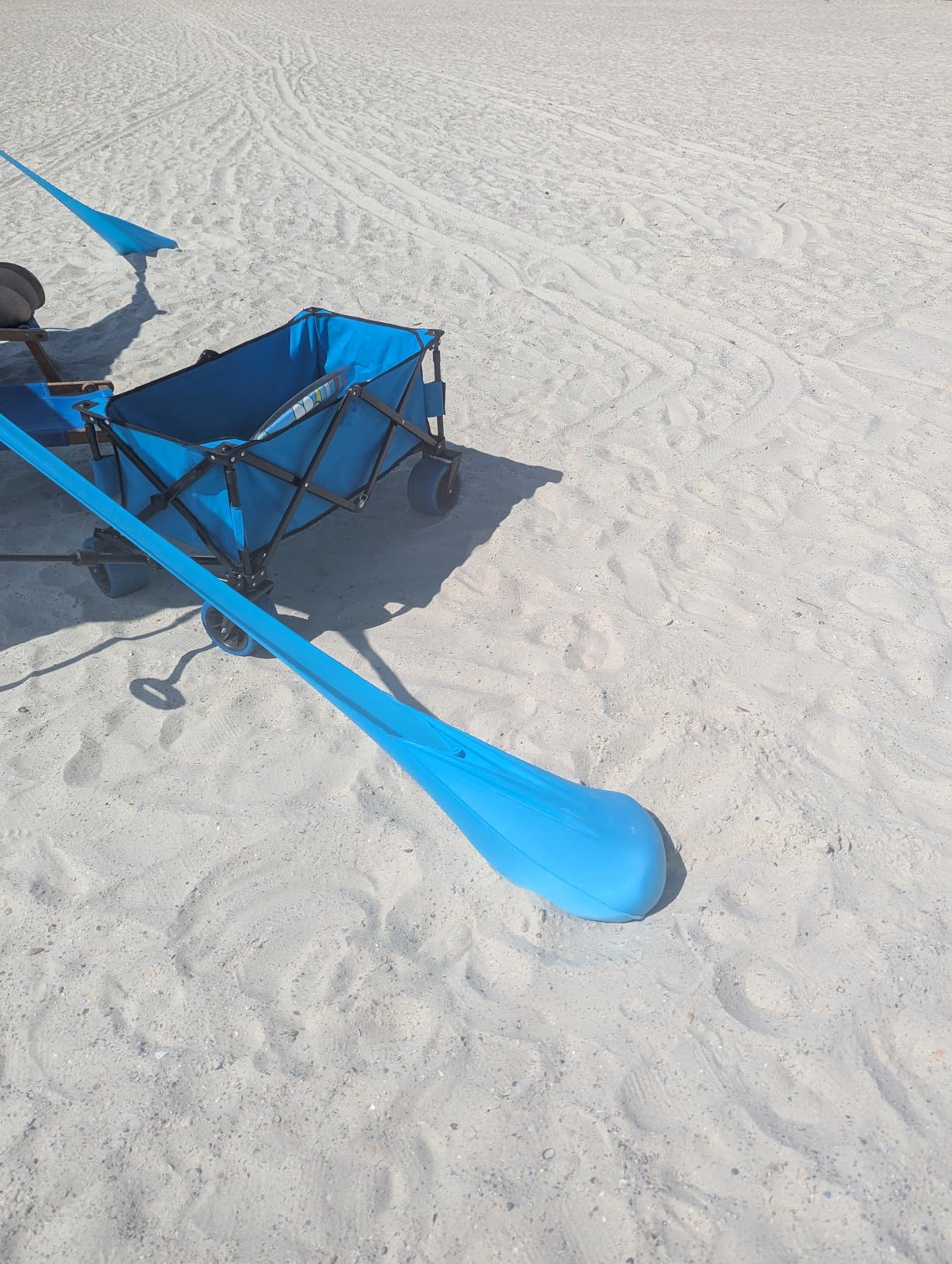 SUN NINJA Beach Tent Sun Shelter UPF50+ - Easy Pop Up Beach Canopy - Outdoor Shade for Camping Trips, Fishing, Backyard Fun Picnics - Sand Shovel, Ground Pegs & Stability Poles customer photo 2
