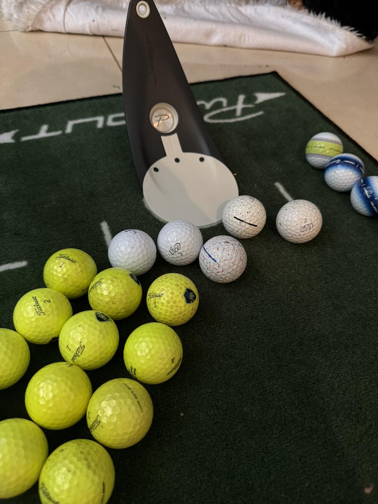 PuttOUT Premium Pressure Putt Trainer - Perfect Your Golf Putting customer photo 1